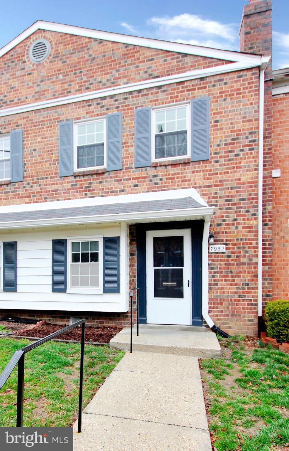 CHARLESTOWNE VILLAGE - Residential