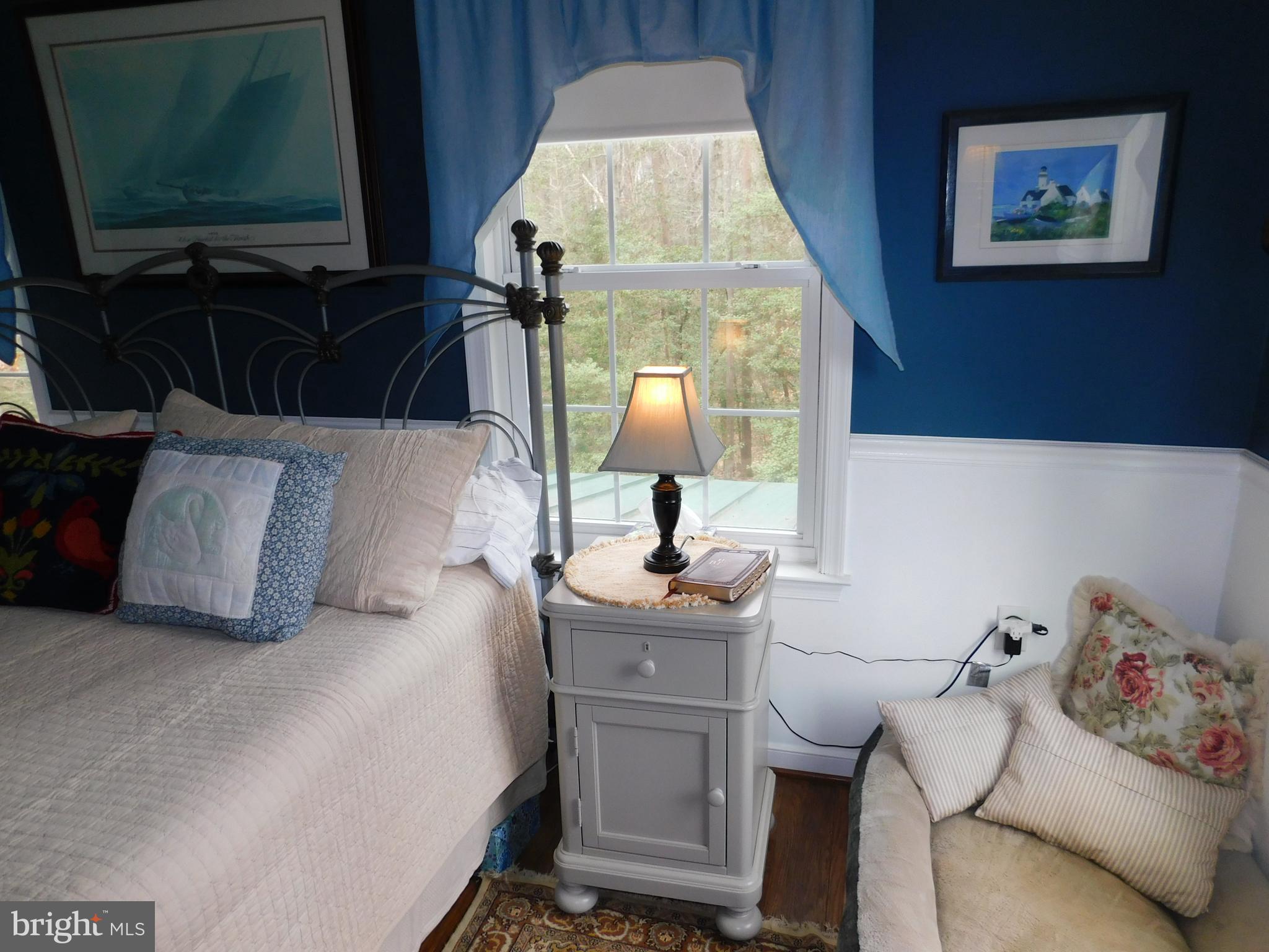 PLACID BAY EST ALBROUGH - Residential