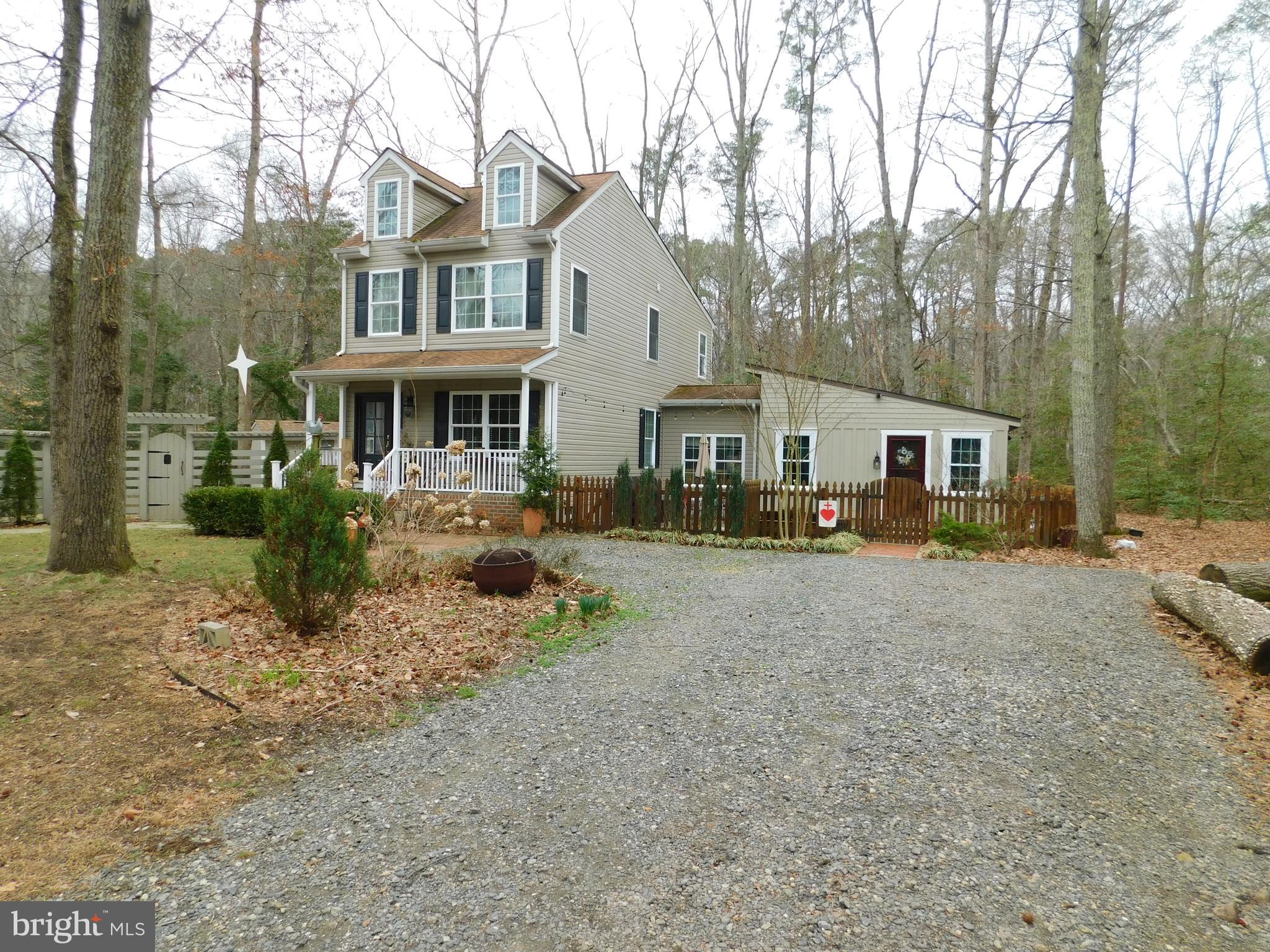 PLACID BAY EST ALBROUGH - Residential