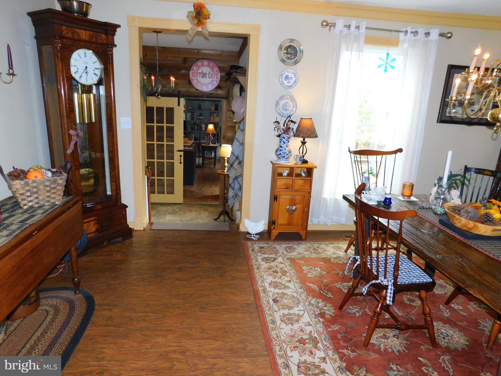 PLACID BAY EST ALBROUGH - Residential