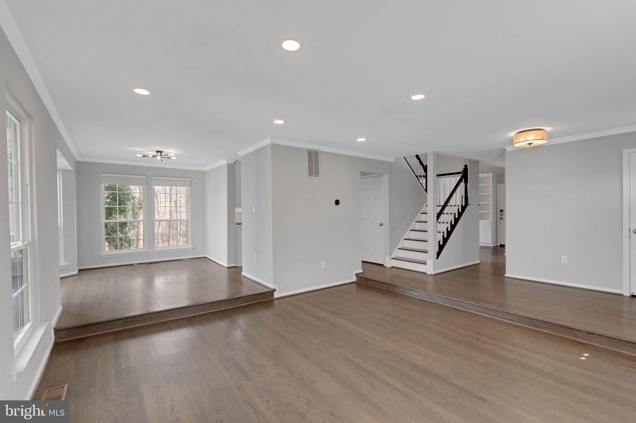 WAVERLY CROSSING - Residential