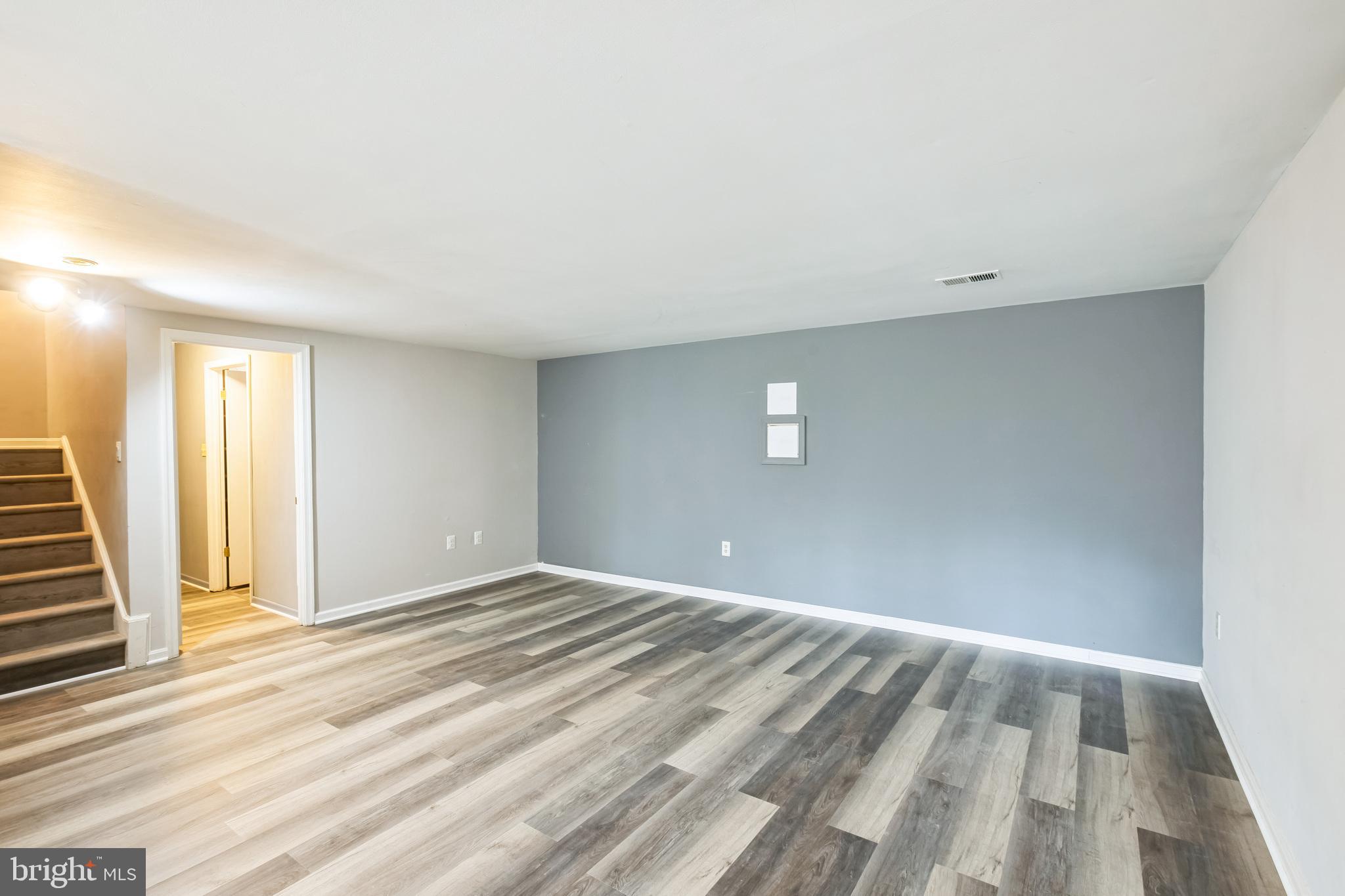 WAVERLY CROSSING - Residential