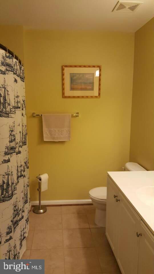 CENTER RIDGE - Residential Lease