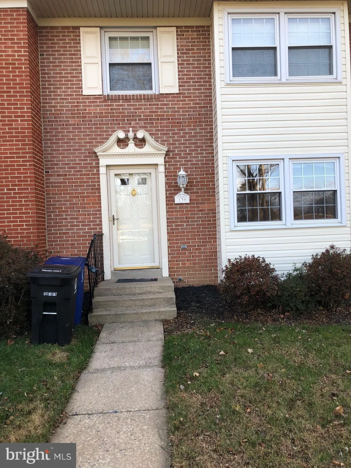 139 Davis Avenue SW, Leesburg, VA 20175