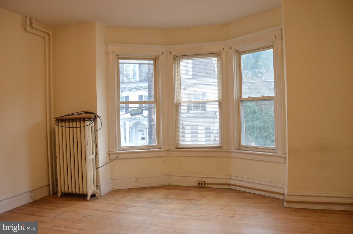 POTTSVILLE - Residential