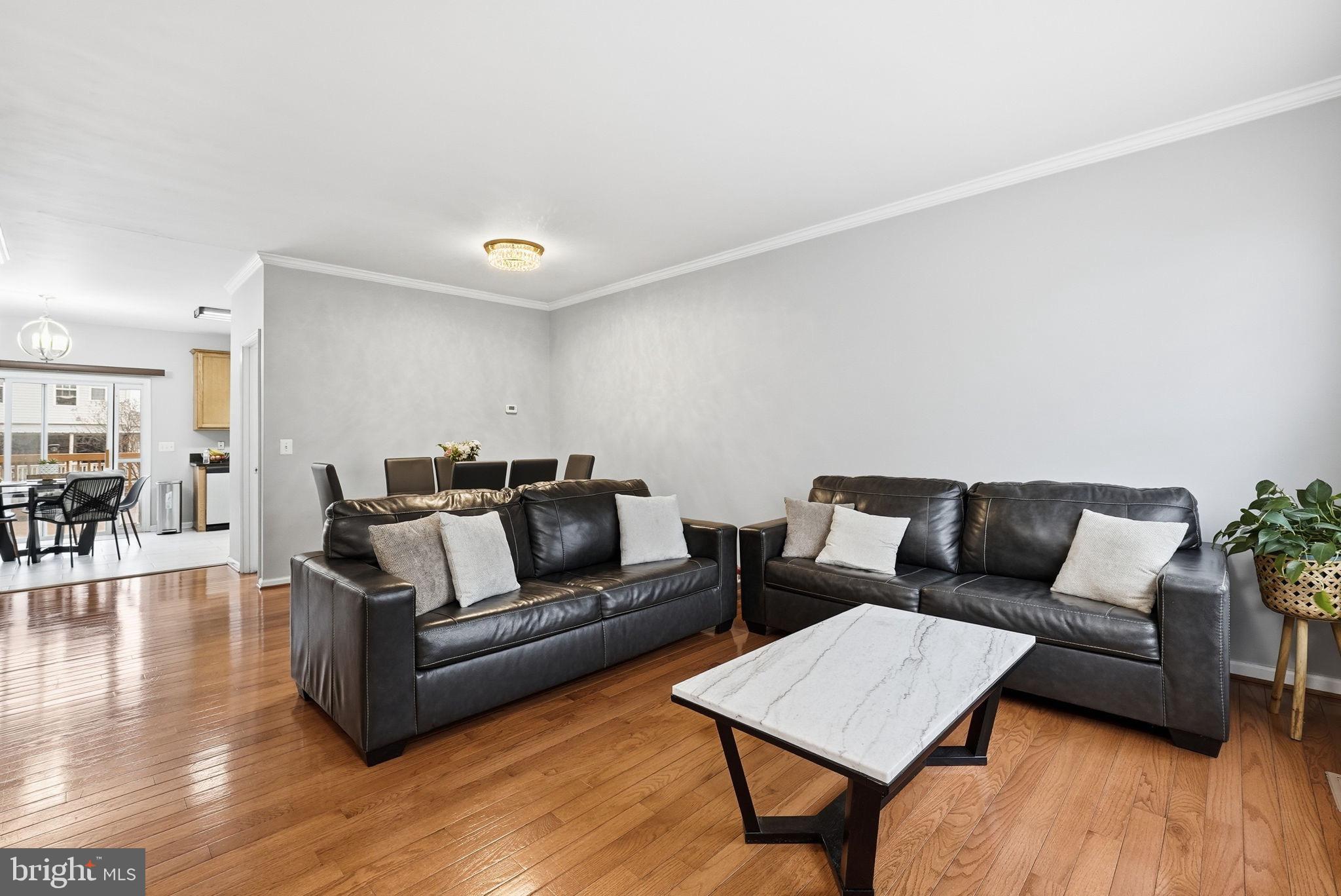 SYCAMORE HILL - Residential