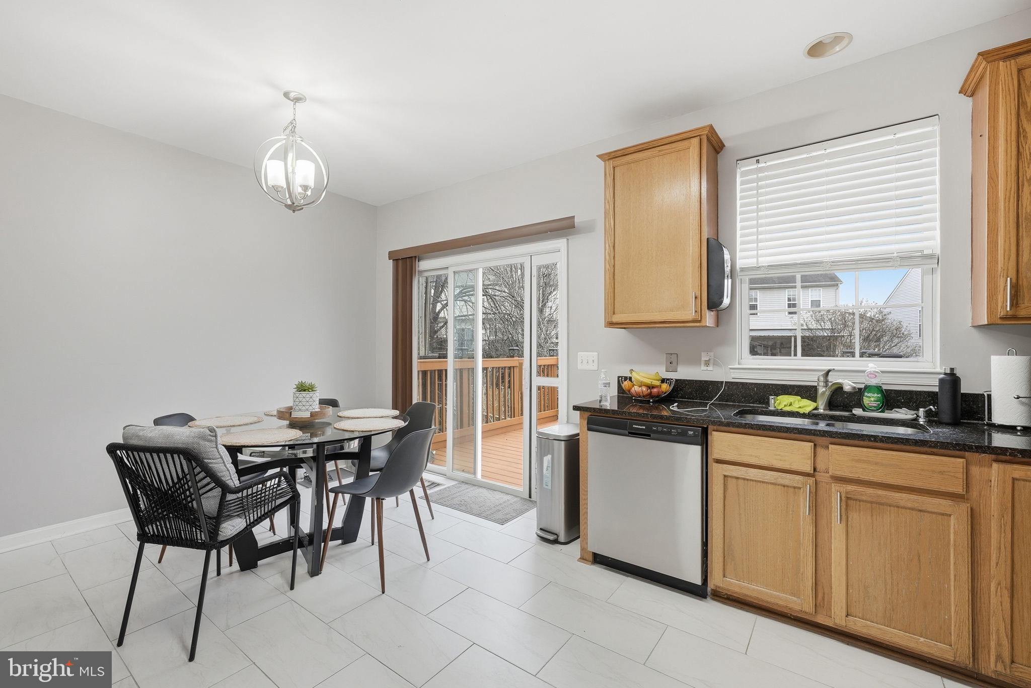 SYCAMORE HILL - Residential