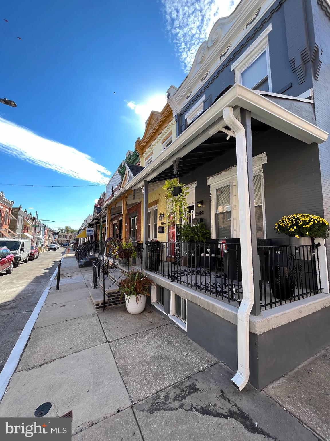 STRAWBERRY MANSION - Residential