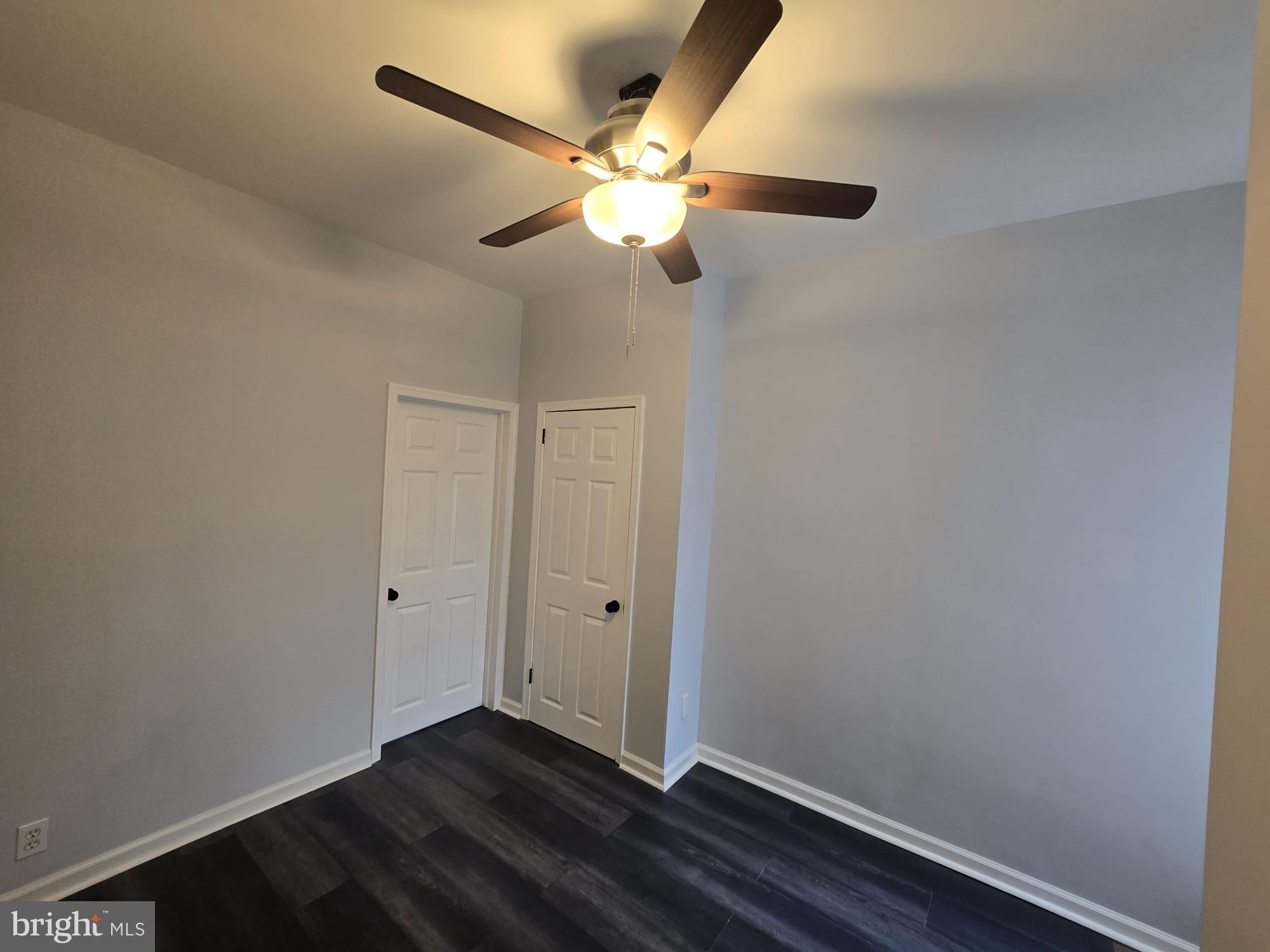 STRAWBERRY MANSION - Residential