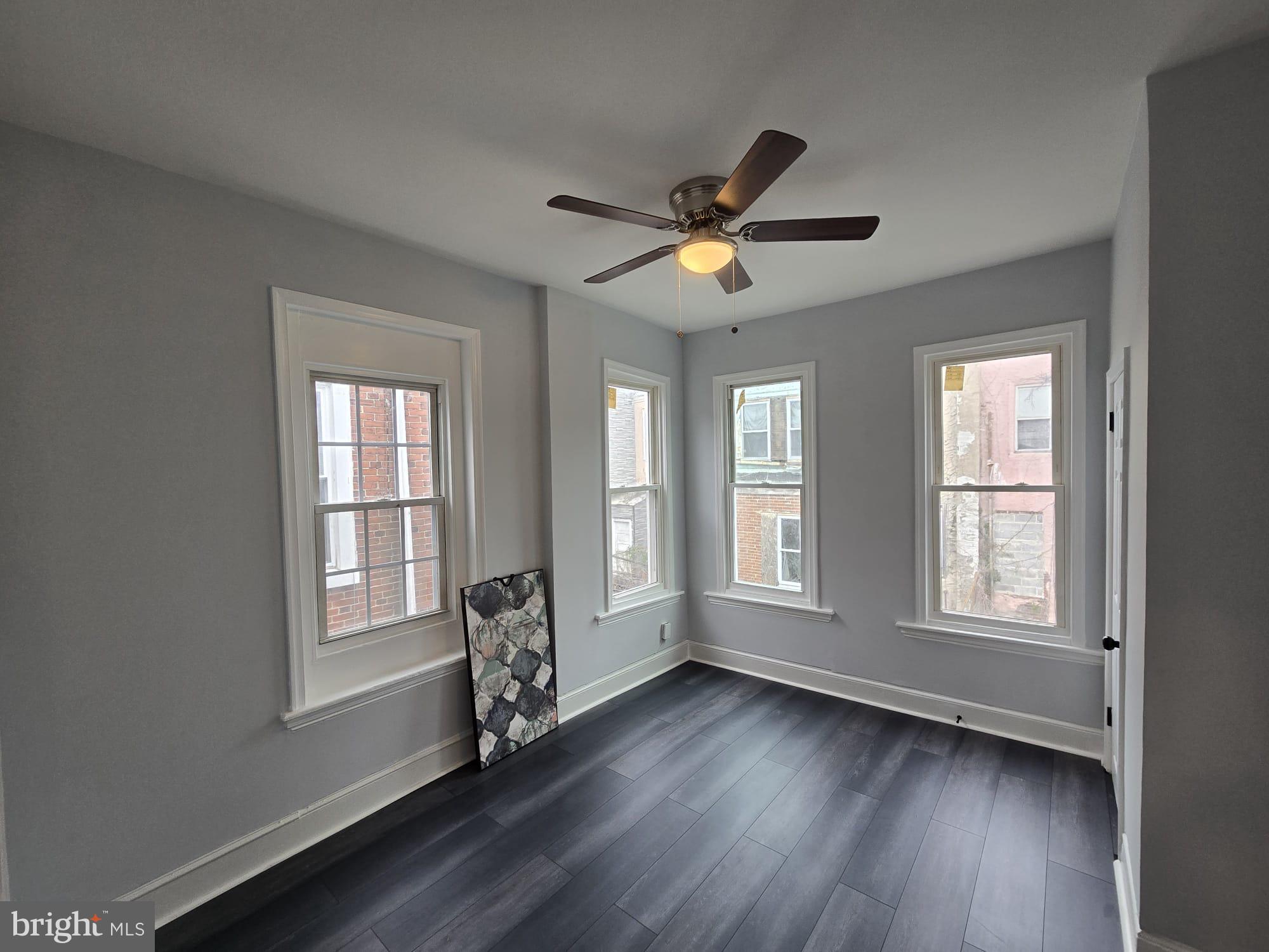 STRAWBERRY MANSION - Residential