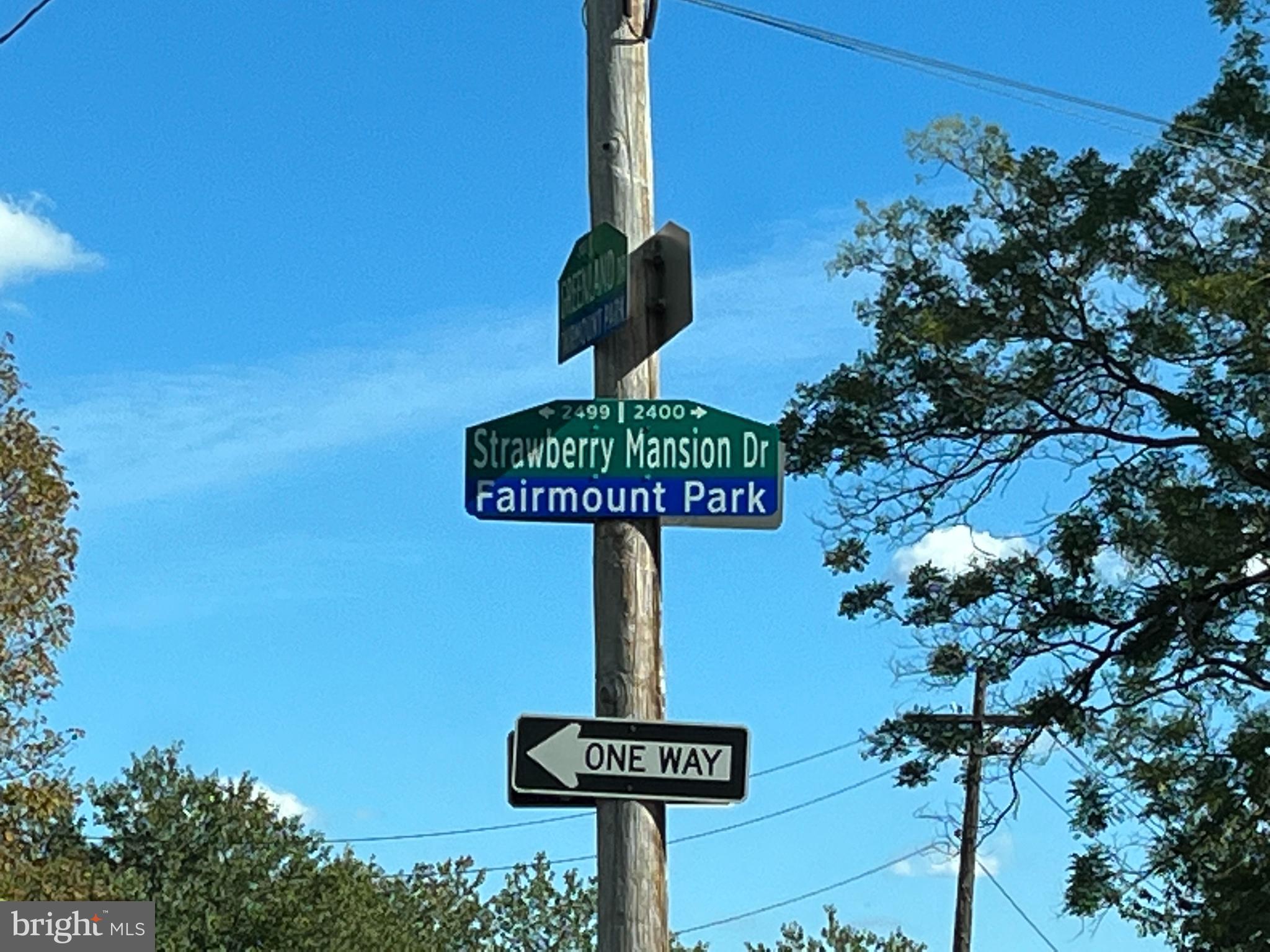 STRAWBERRY MANSION - Residential