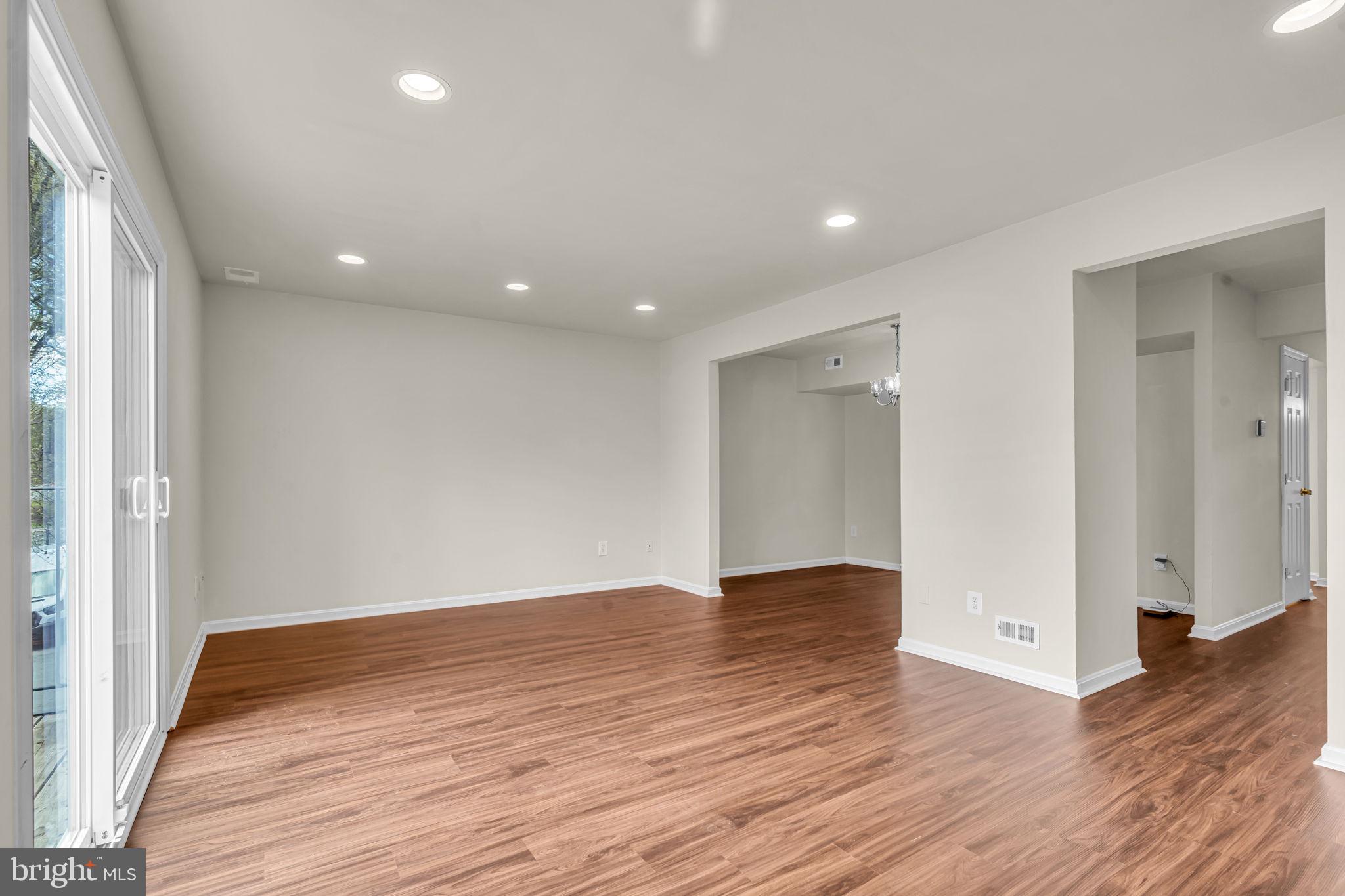 KEENE MILL WOODS - Residential