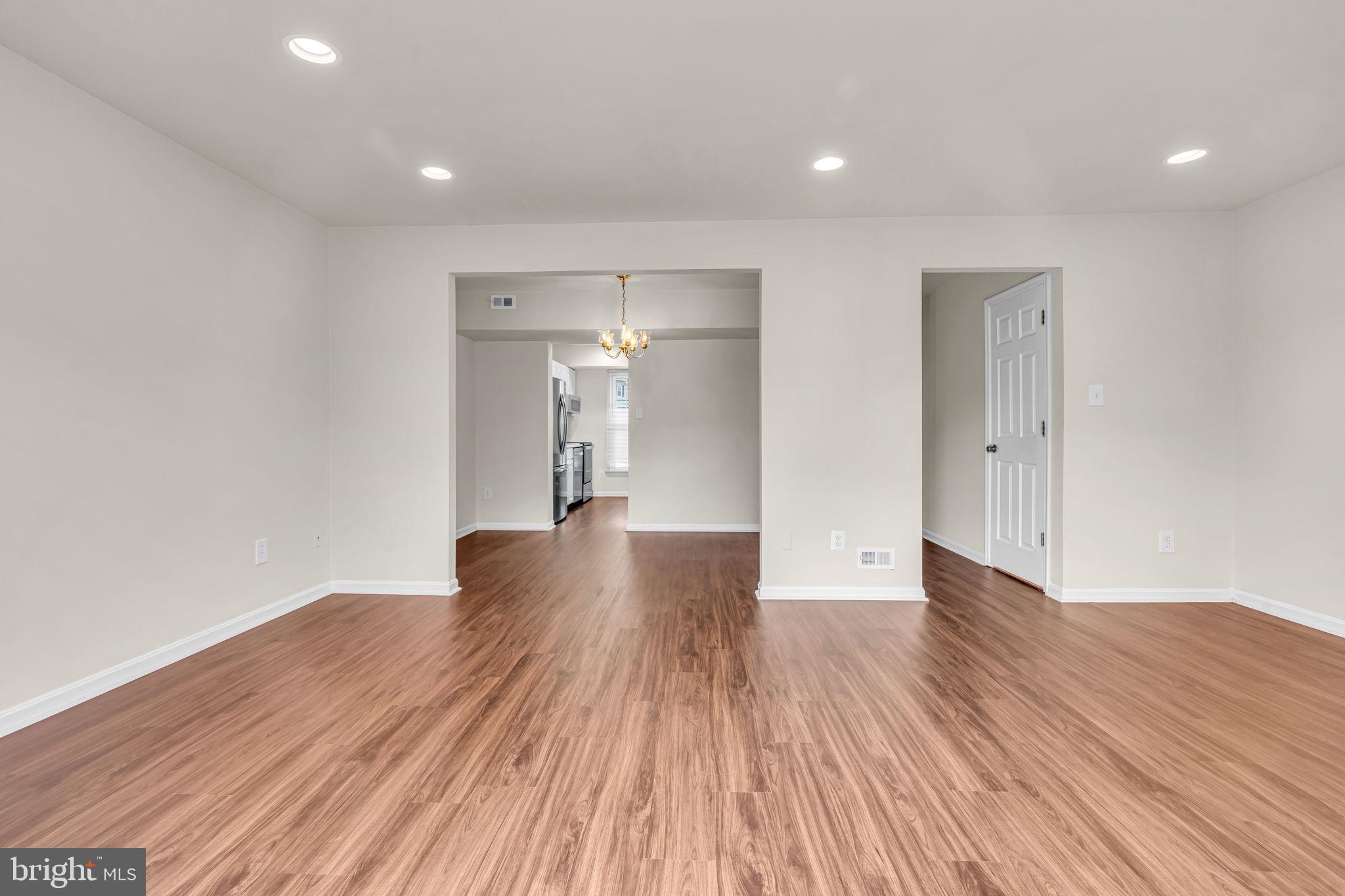 KEENE MILL WOODS - Residential