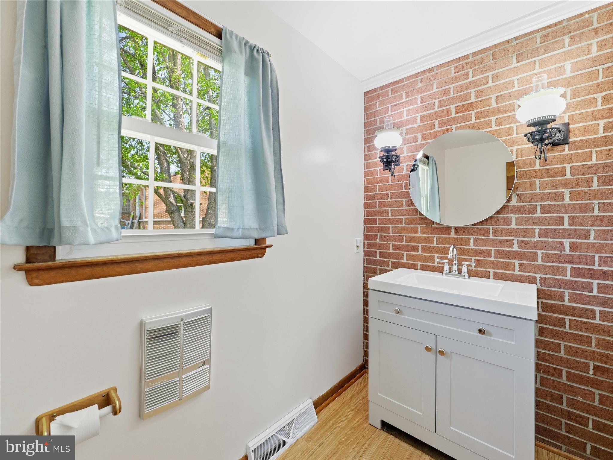WASHINGTON COUNTY - Residential