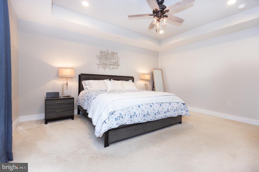 BROWNSTONES AT VF - Residential