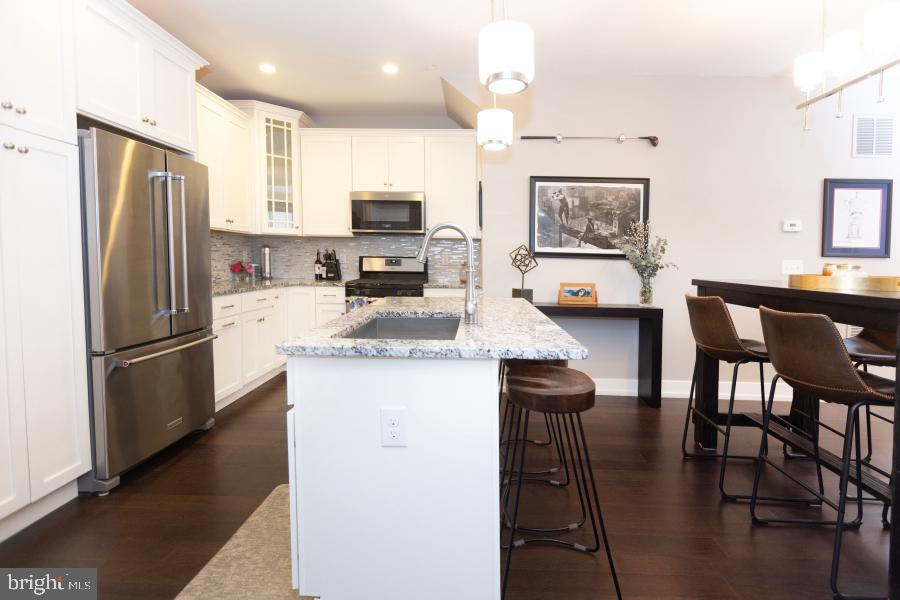 BROWNSTONES AT VF - Residential