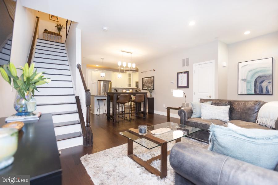 BROWNSTONES AT VF - Residential