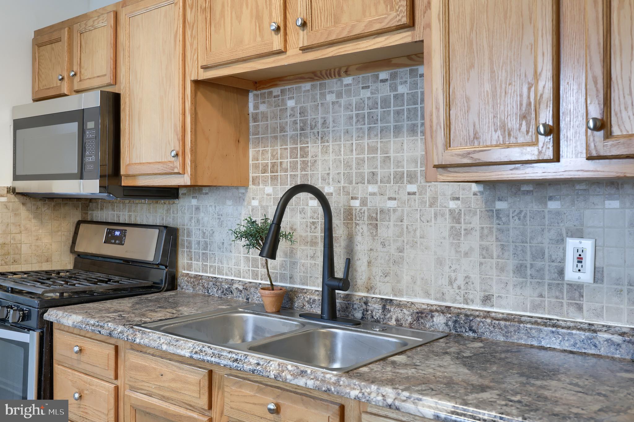 LITITZ BOROUGH - Residential