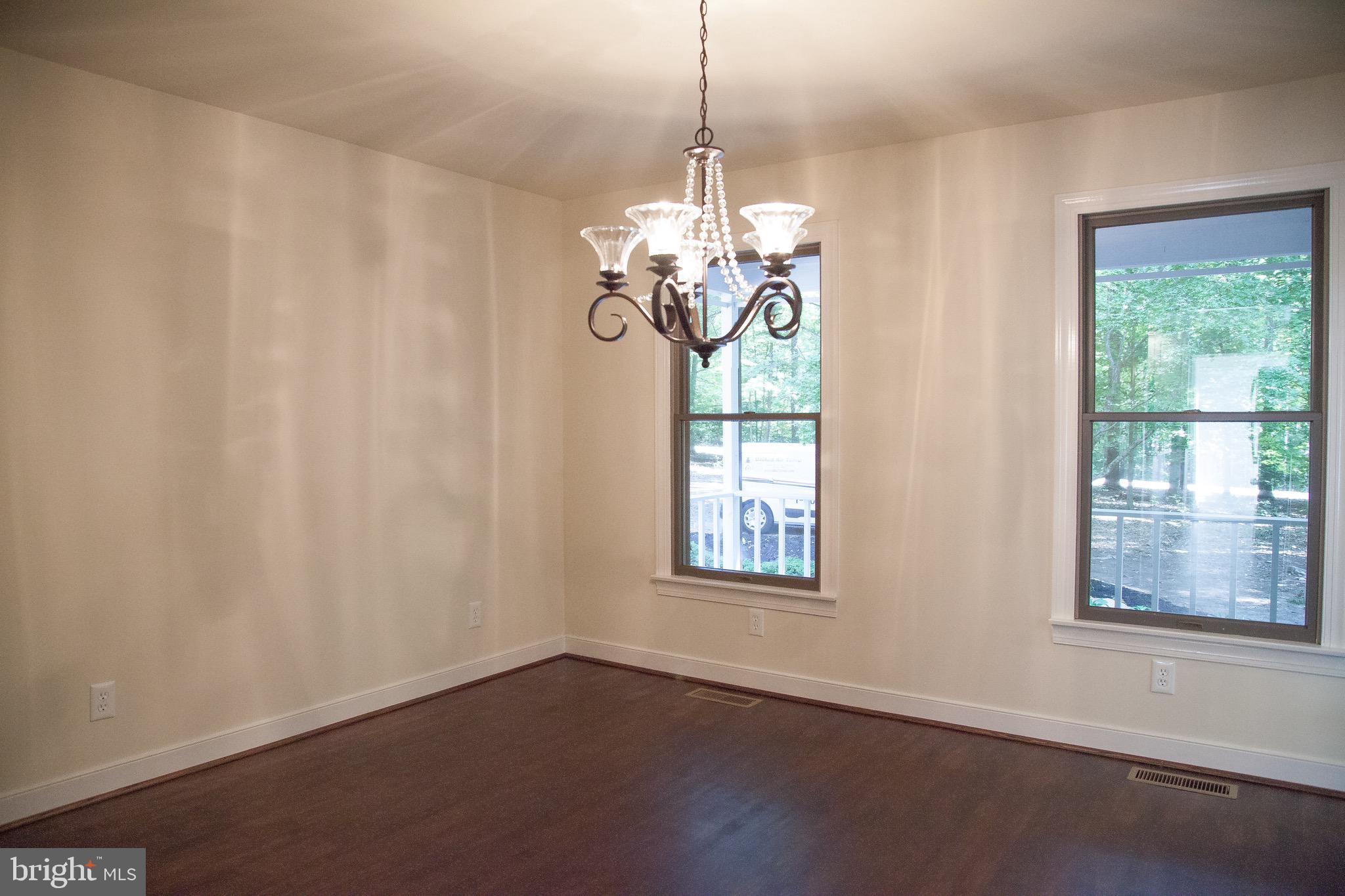 RIVER BLUFFS - Residential