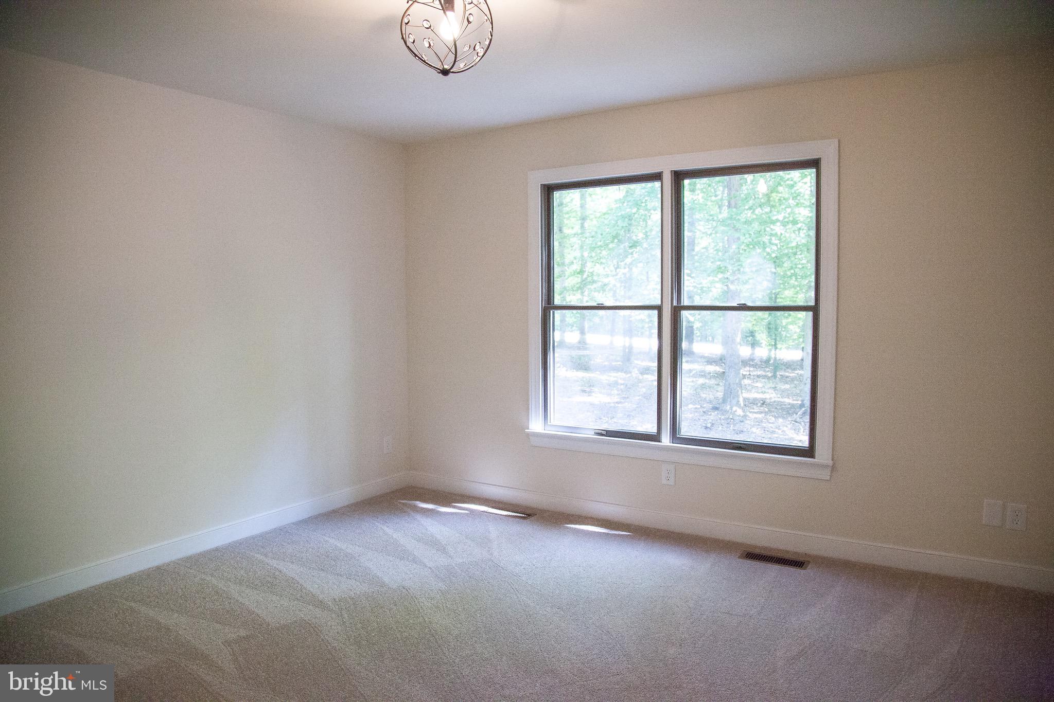 RIVER BLUFFS - Residential