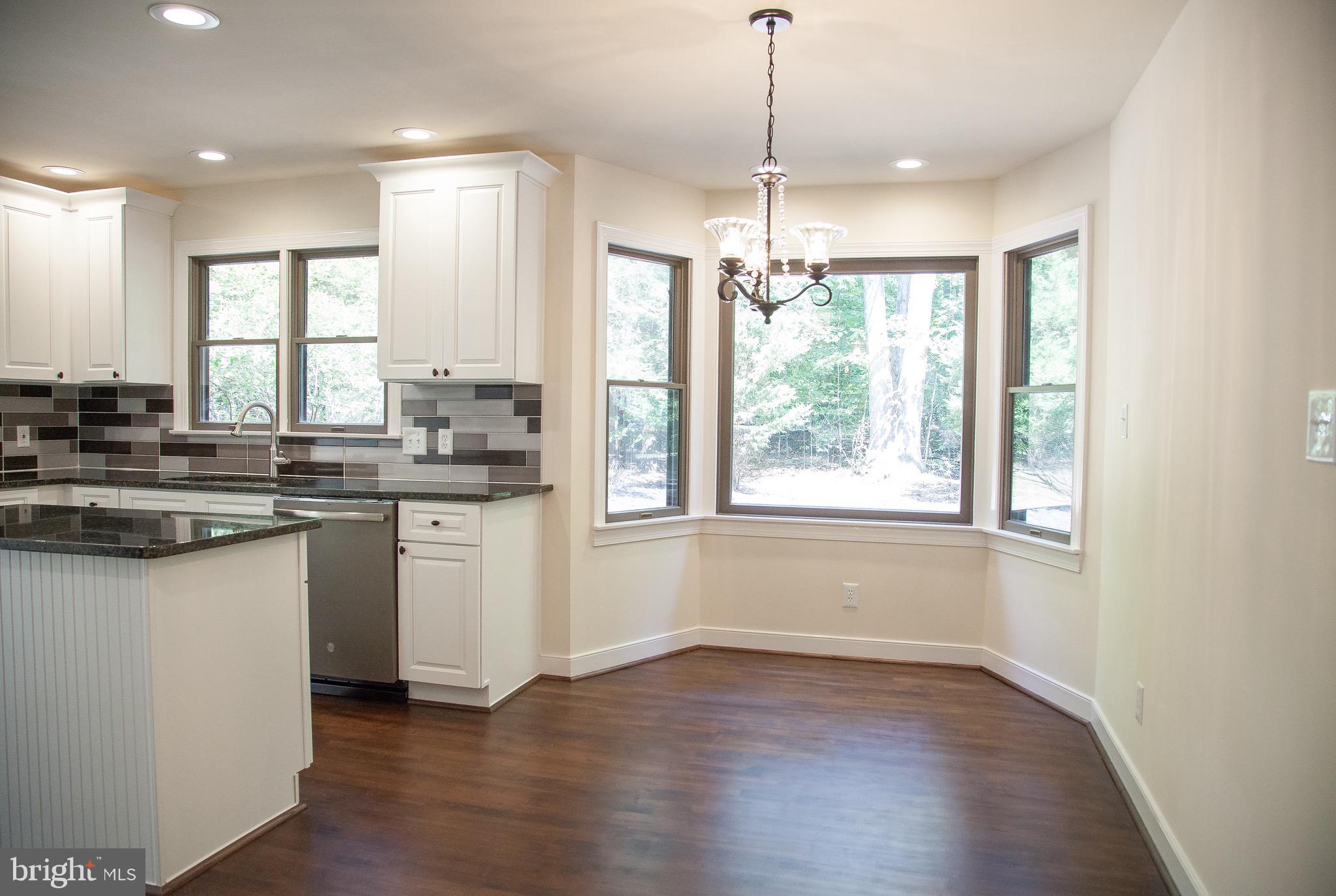 RIVER BLUFFS - Residential