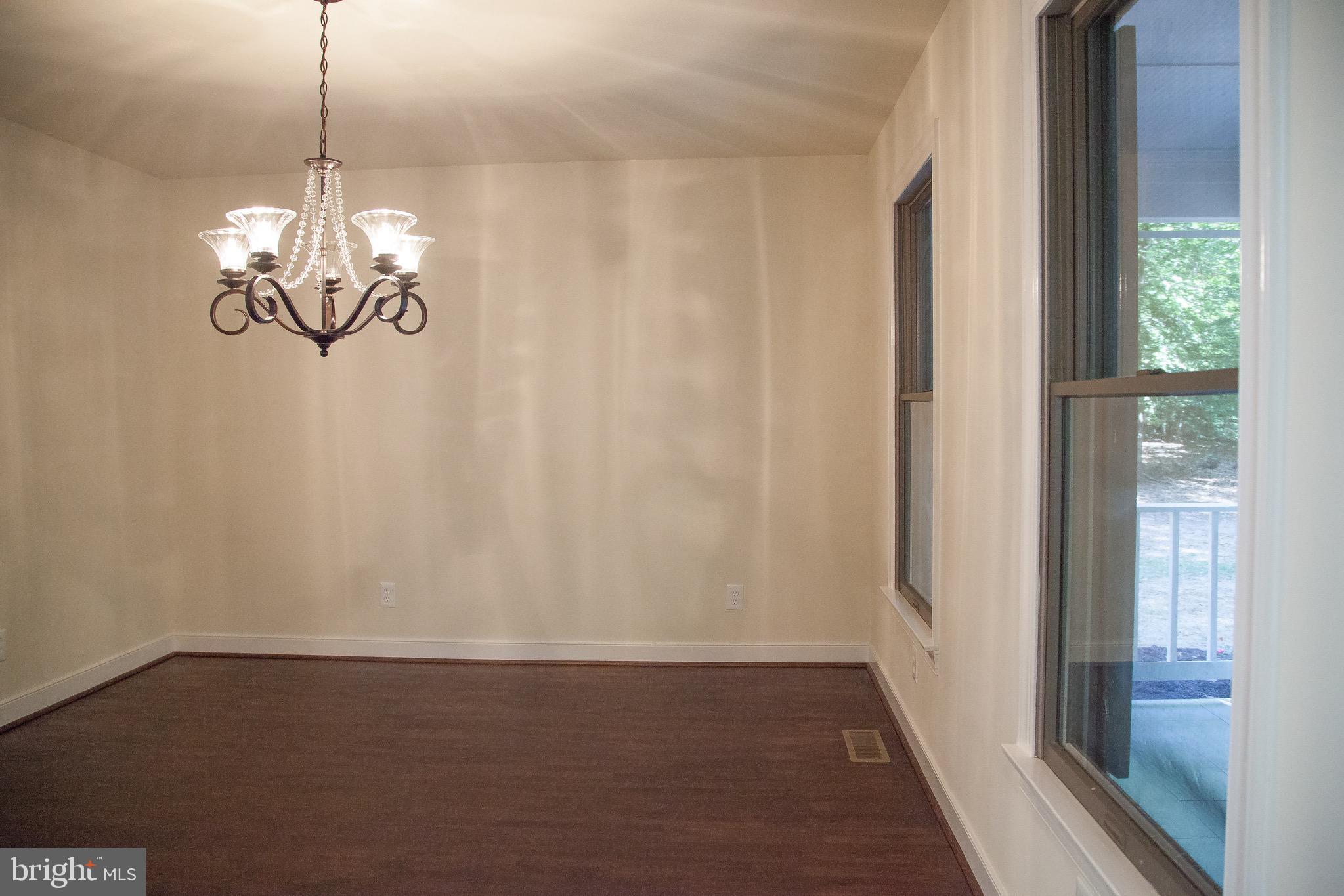 RIVER BLUFFS - Residential