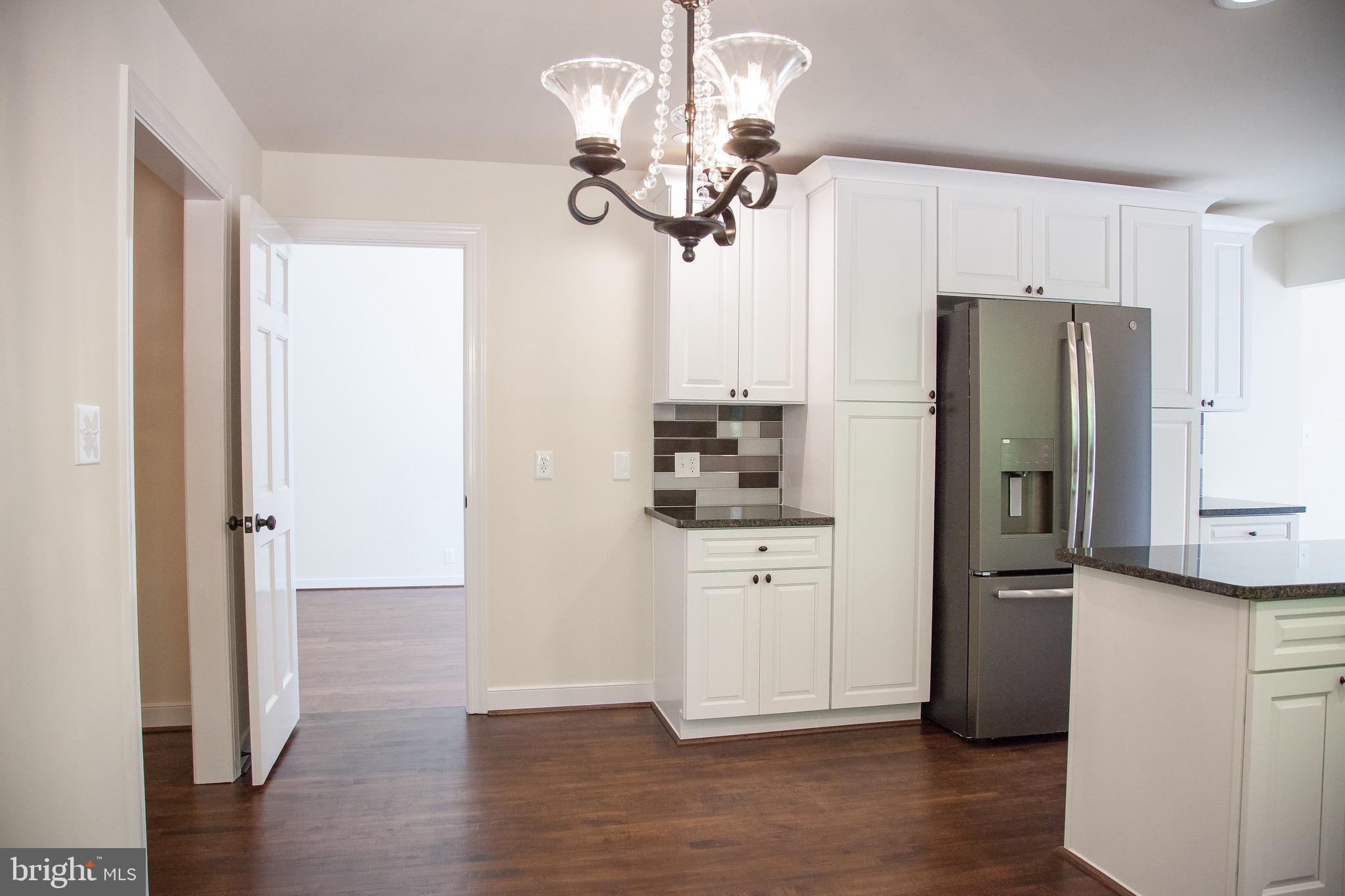 RIVER BLUFFS - Residential