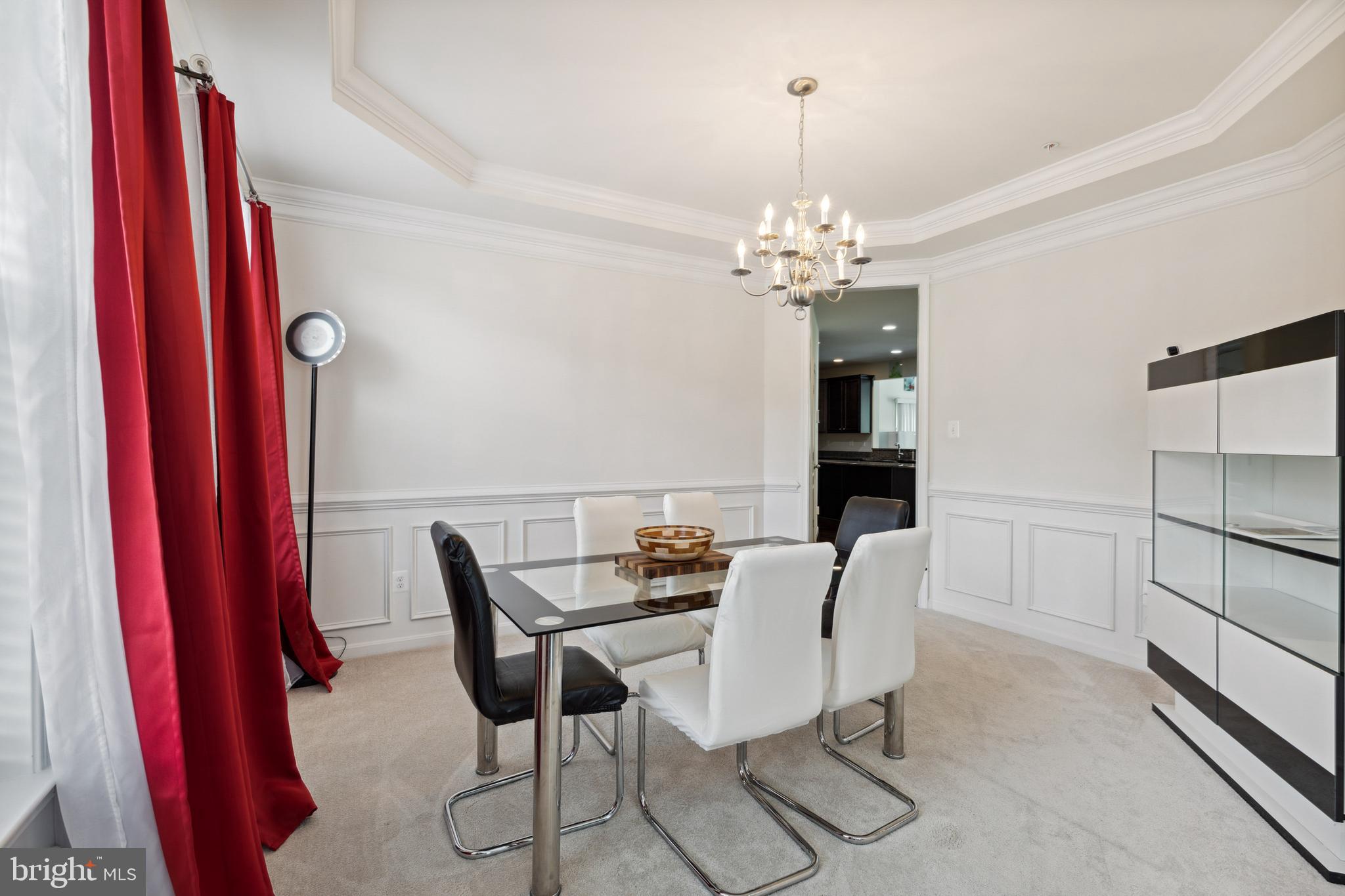 WASHINGTON OVERLOOK - Residential