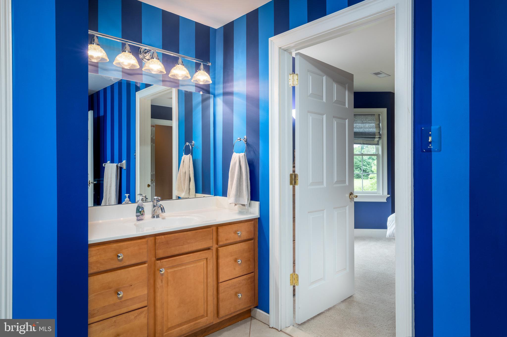 WHITE GATE - Residential