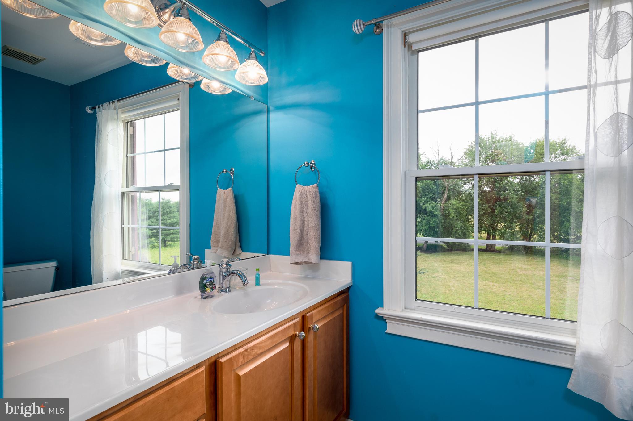 WHITE GATE - Residential