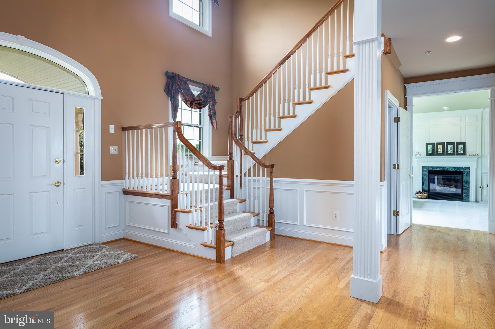 WHITE GATE - Residential