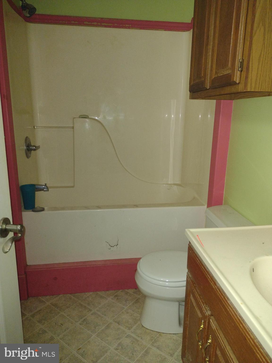 WARDEN ACRES - Residential