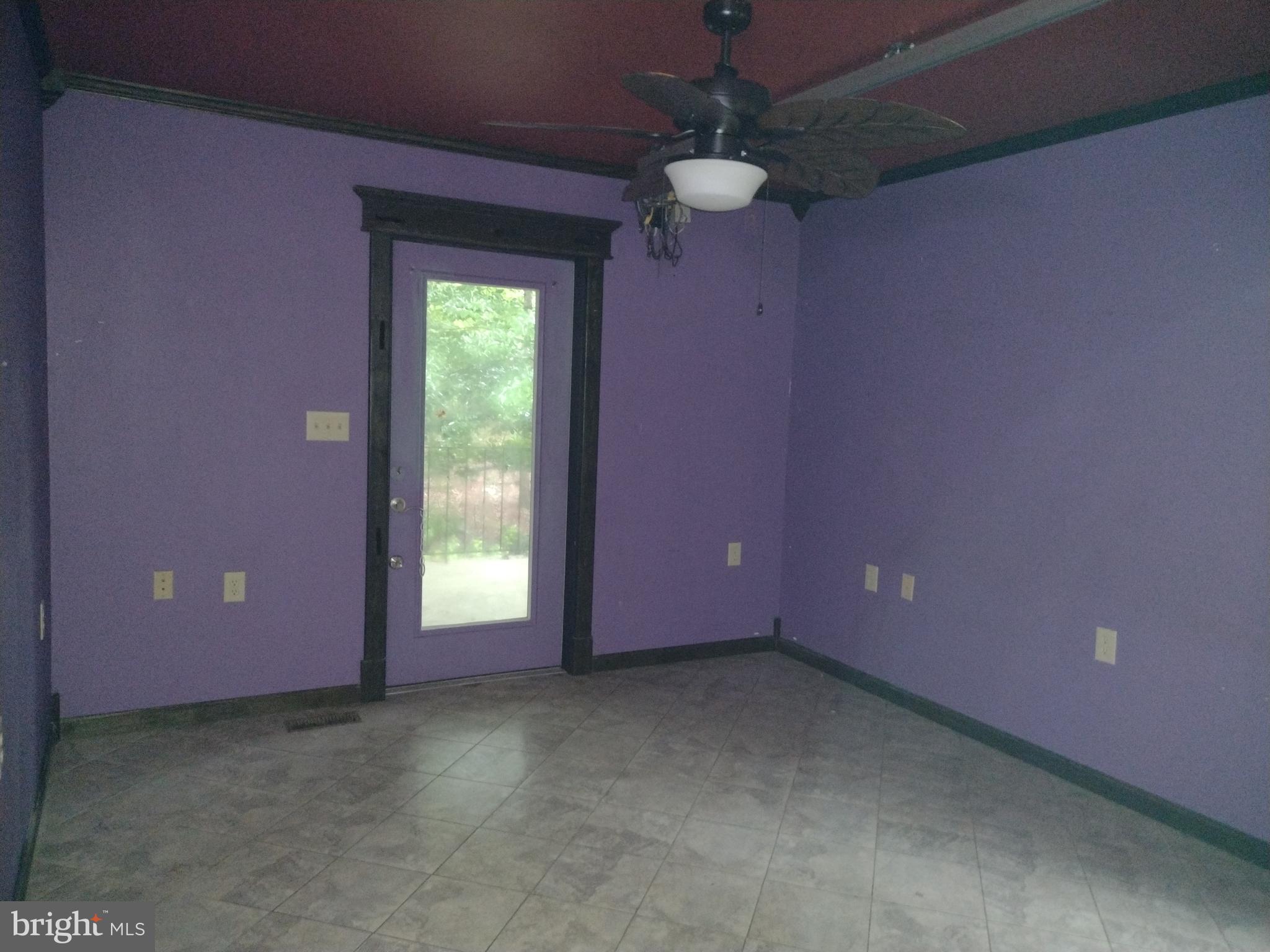 WARDEN ACRES - Residential