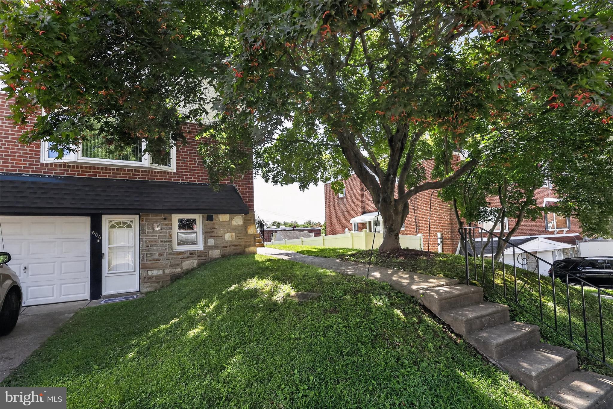 606 ARTWOOD DRIVE