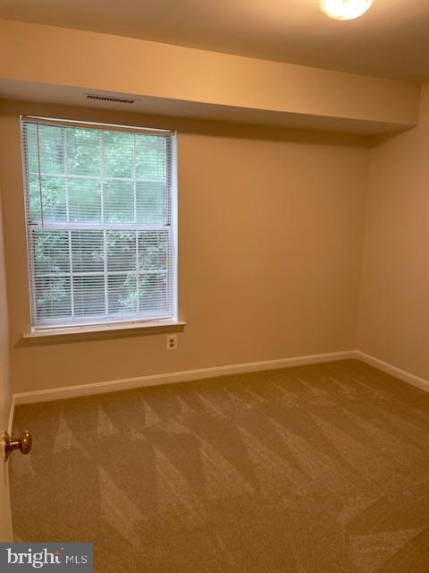 BURKE COVE - Residential Lease