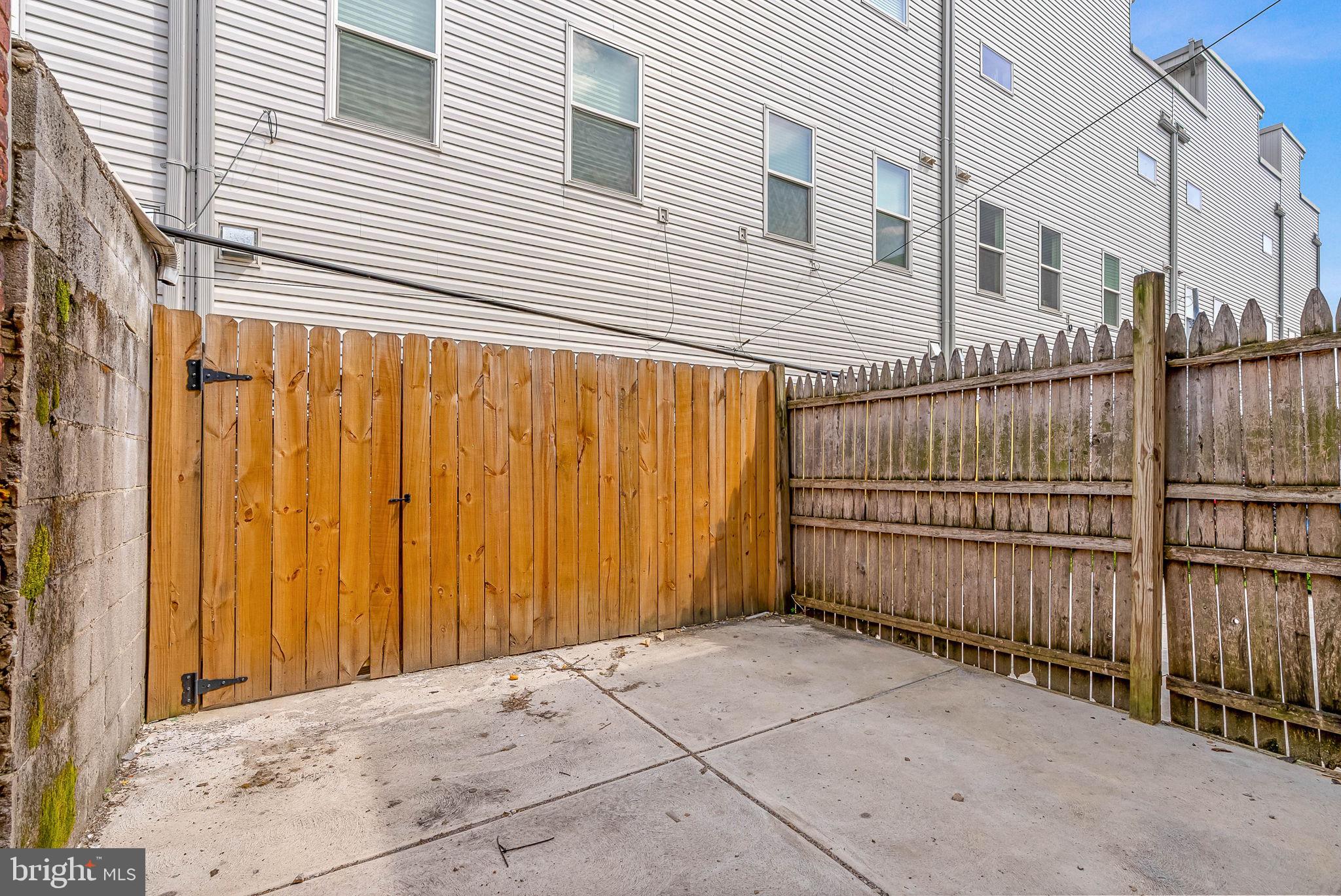 GRAYS FERRY - Residential