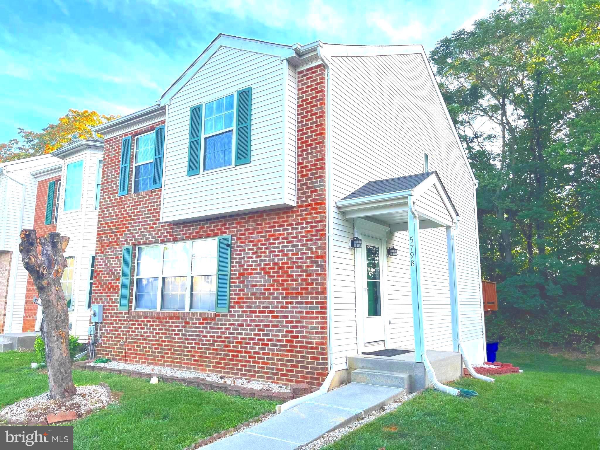 MOUNTAIN VILLAGE - Residential Lease