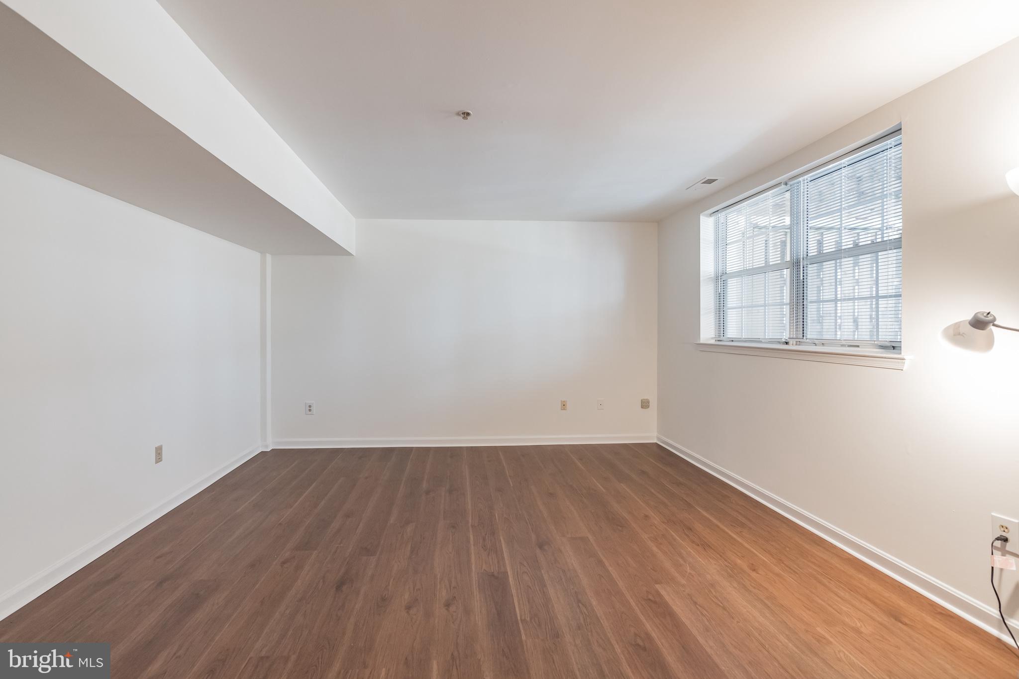 MOUNTAIN VILLAGE - Residential Lease