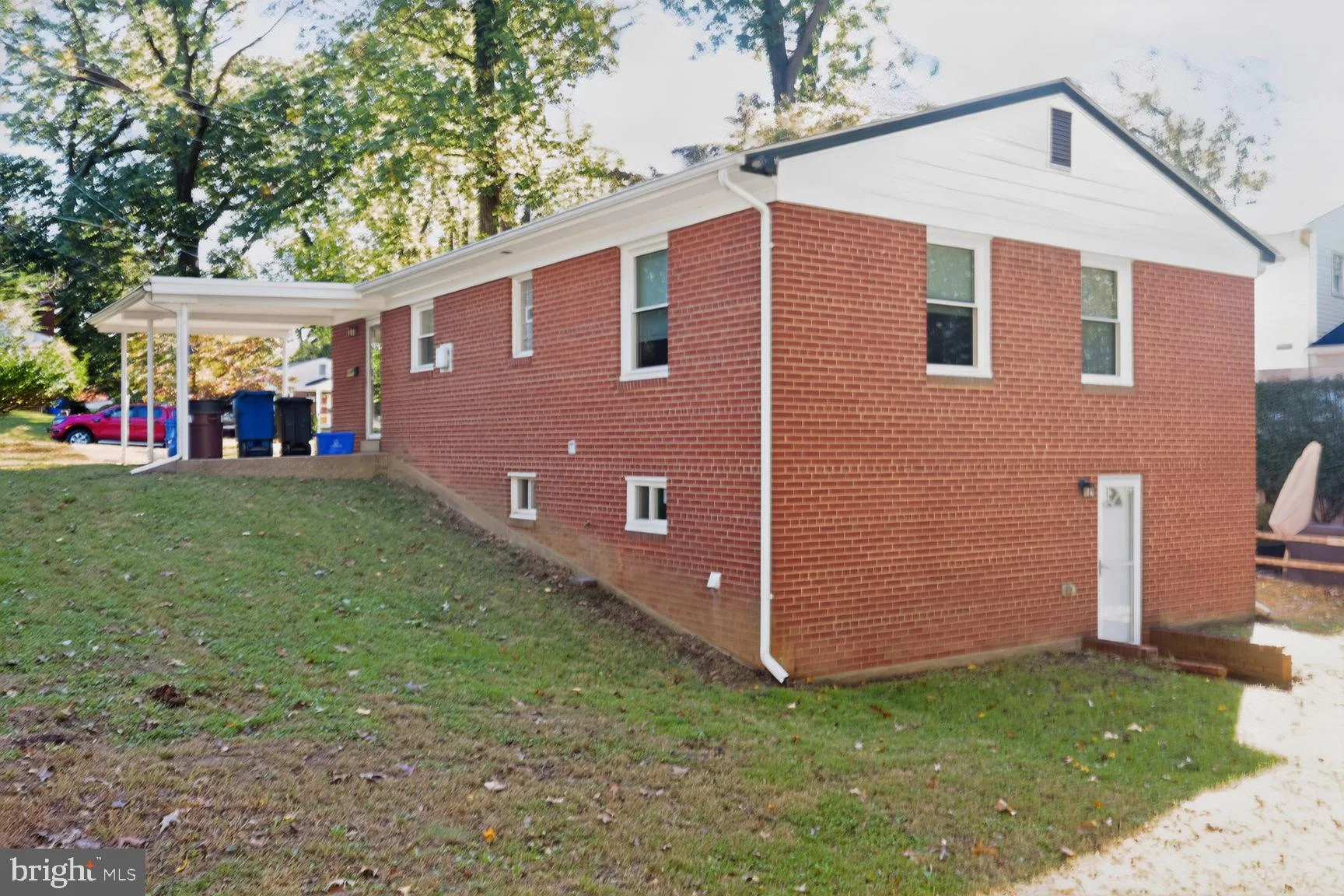 11518 Soward Drive, Silver Spring, MD 20902 photo 2