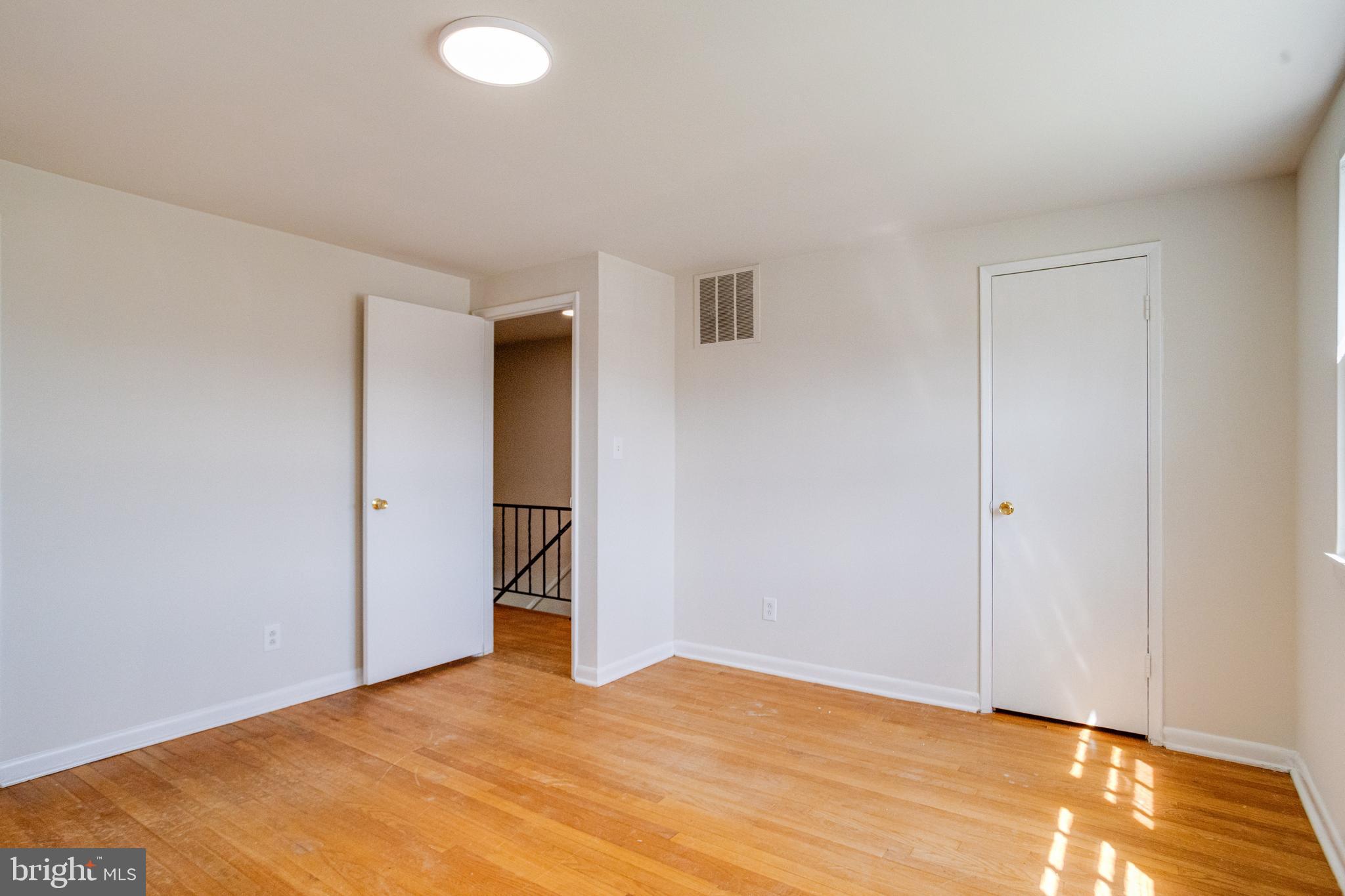 HUNTSMOOR - Residential