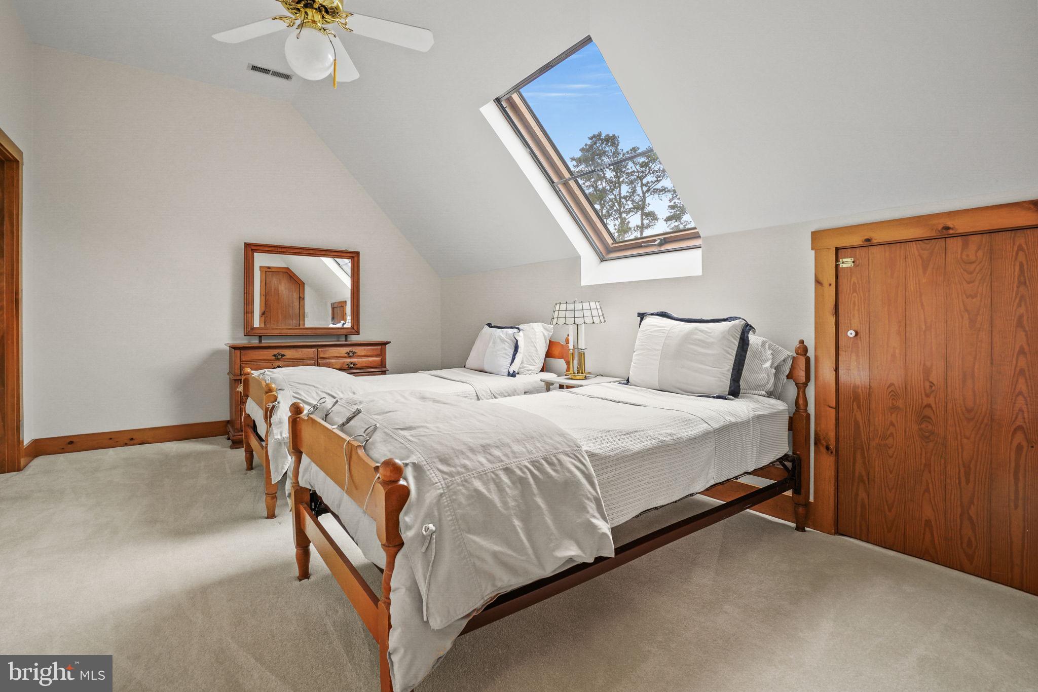 CHINCOTEAGUE - Residential