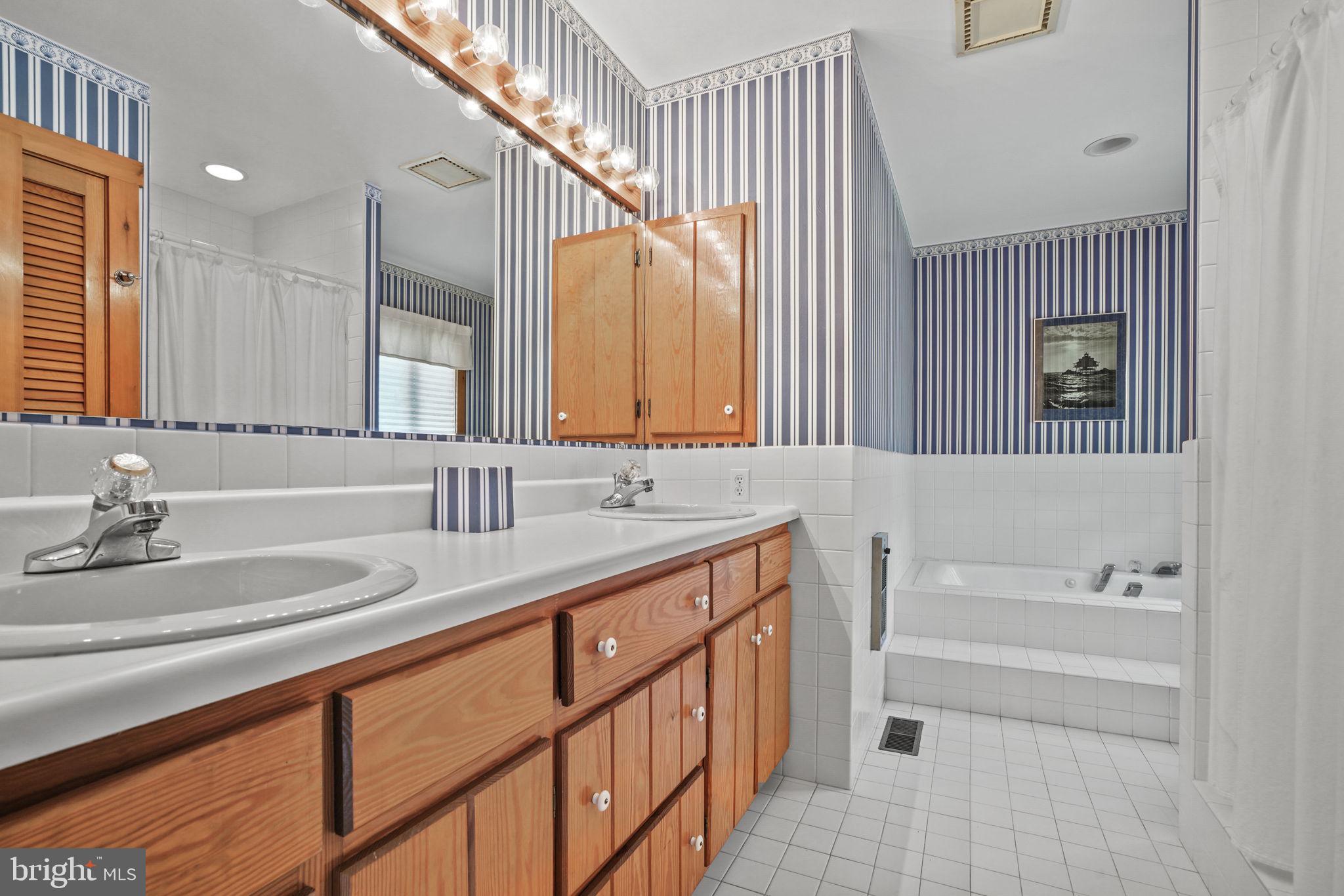 CHINCOTEAGUE - Residential