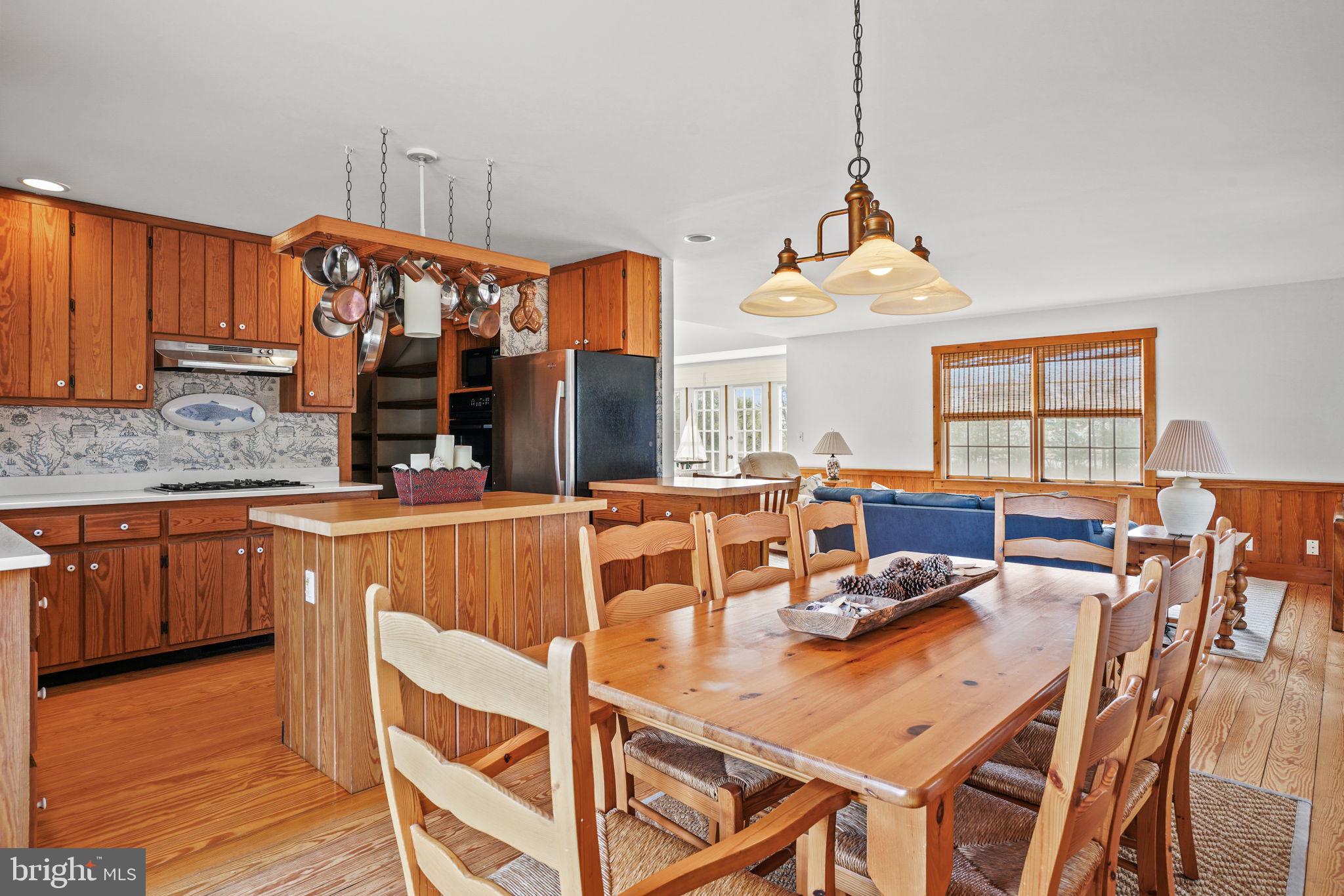 CHINCOTEAGUE - Residential