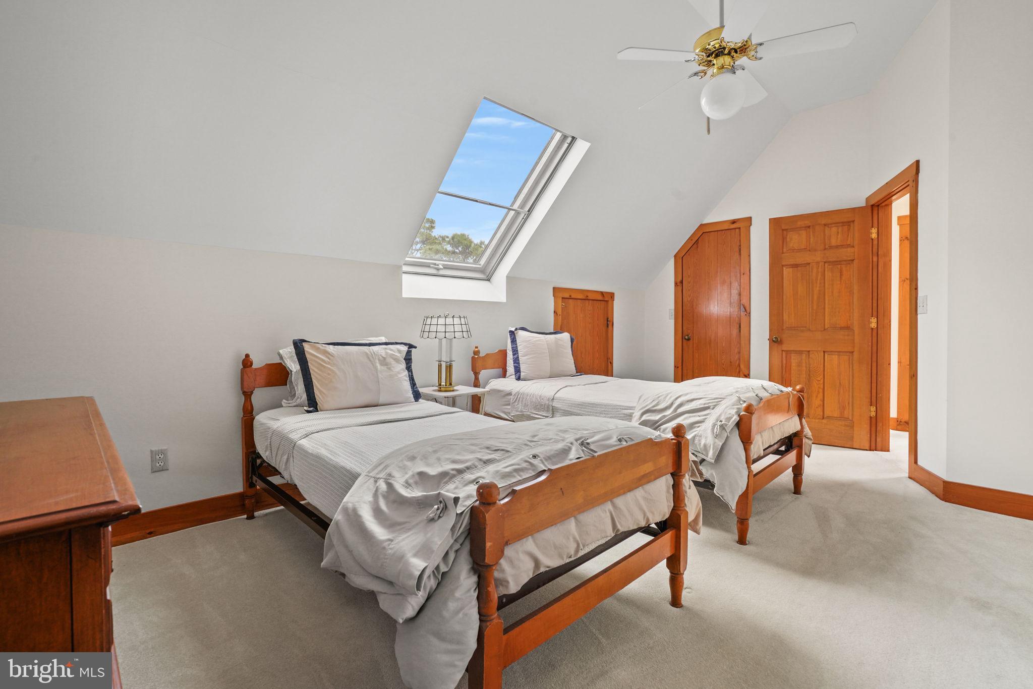 CHINCOTEAGUE - Residential