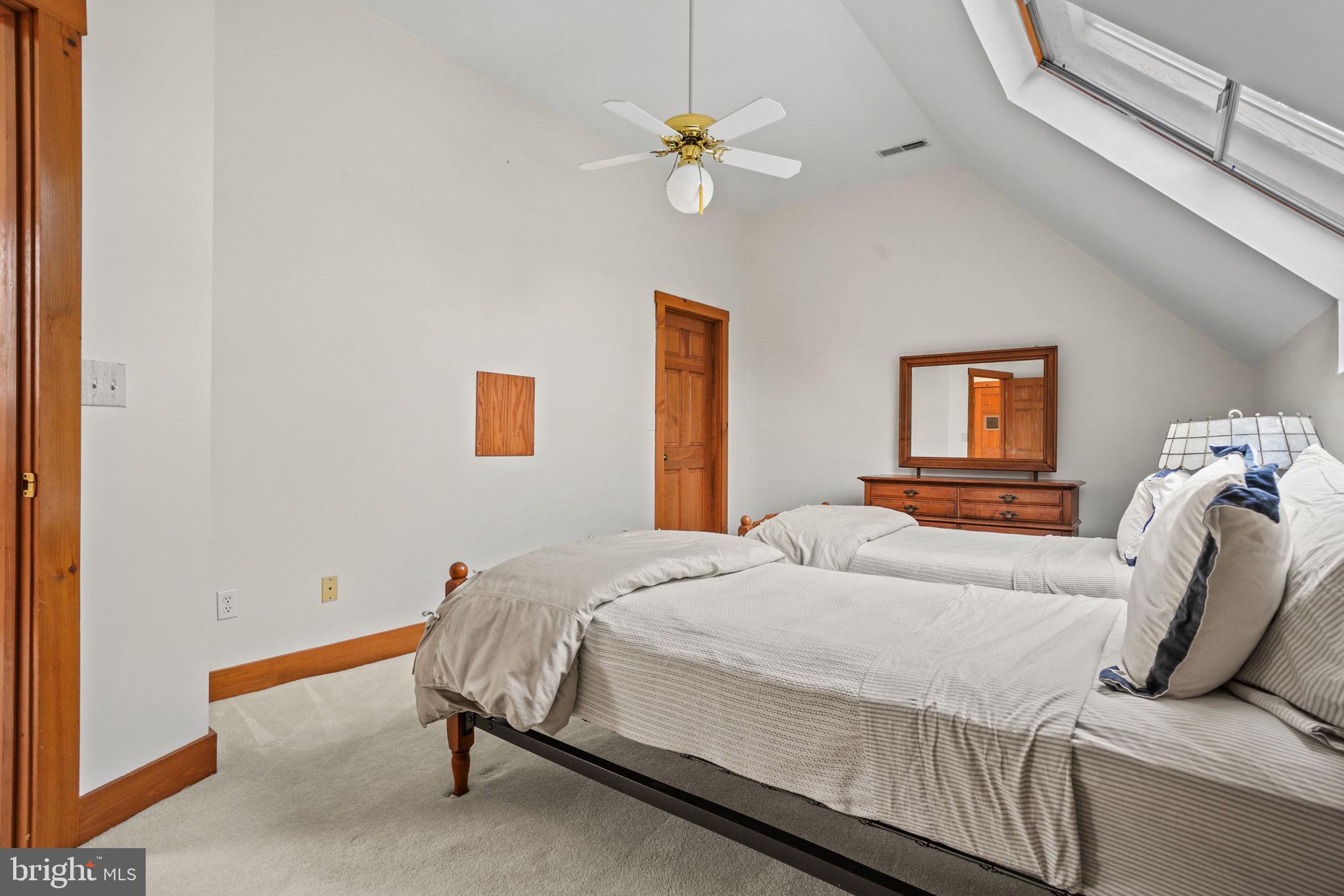 CHINCOTEAGUE - Residential