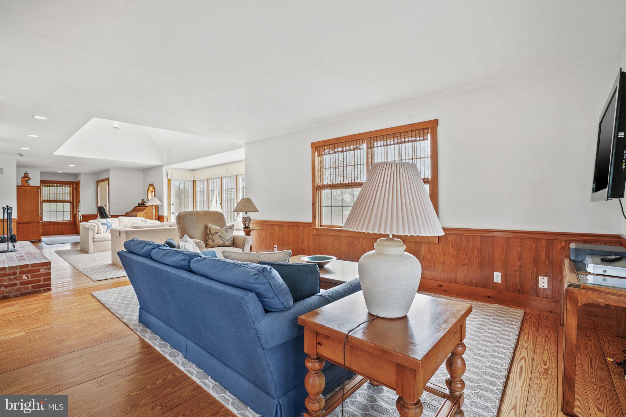 CHINCOTEAGUE - Residential