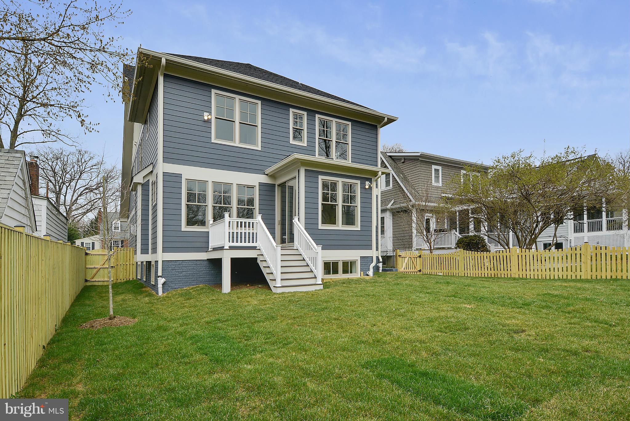 WOODLAWN VILLAGE - Residential