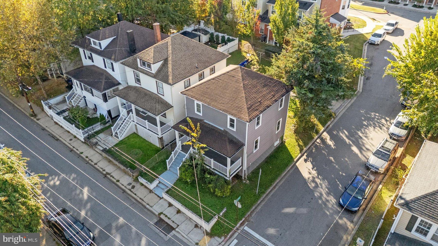 REGULARS - Residential