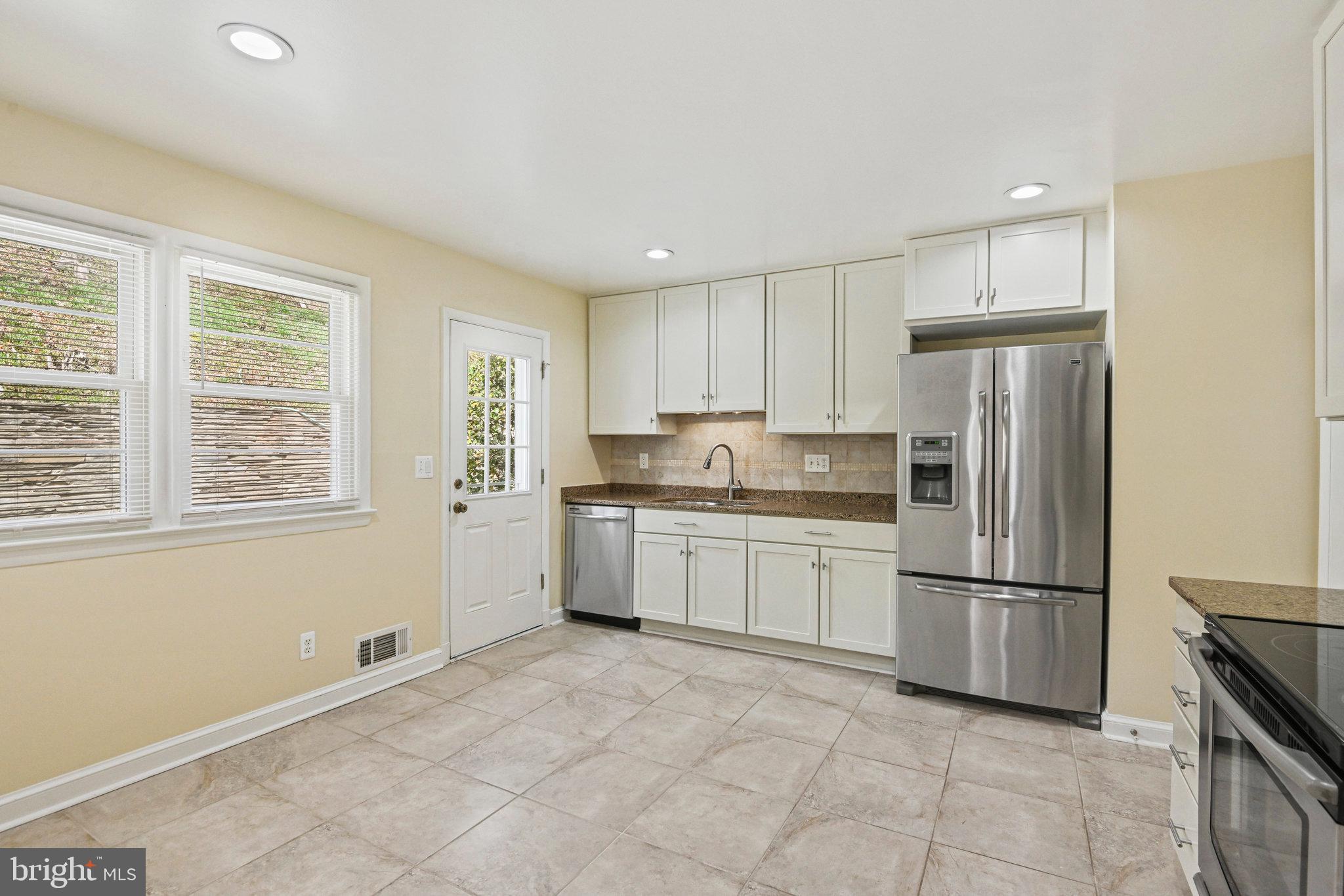 POTOMAC HILLS - Residential Lease