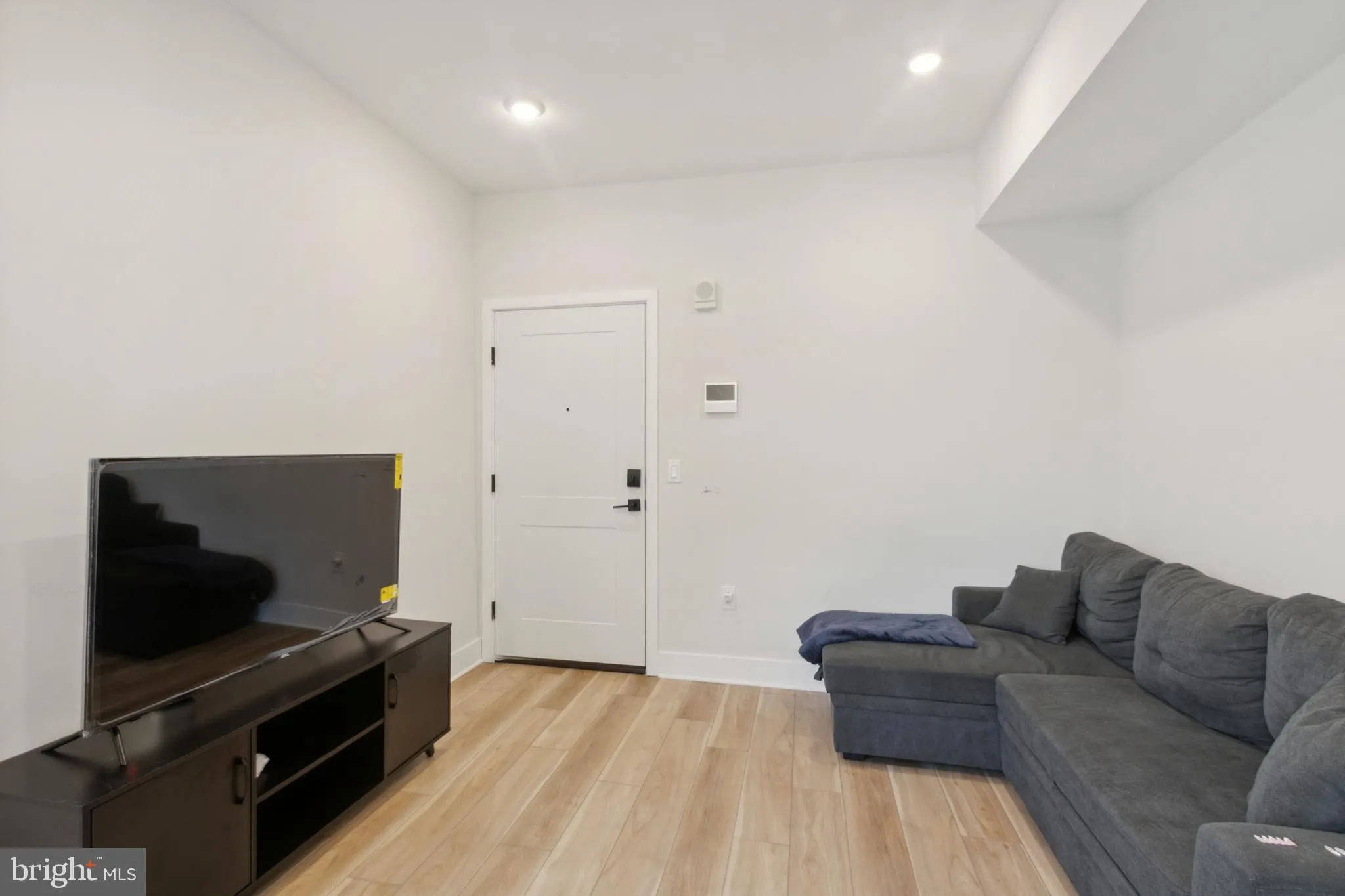 Philadelphia, Pennsylvania 19104, United States, 1 Bedroom Bedrooms, ,1 BathroomBathrooms,Residential,Active,97014